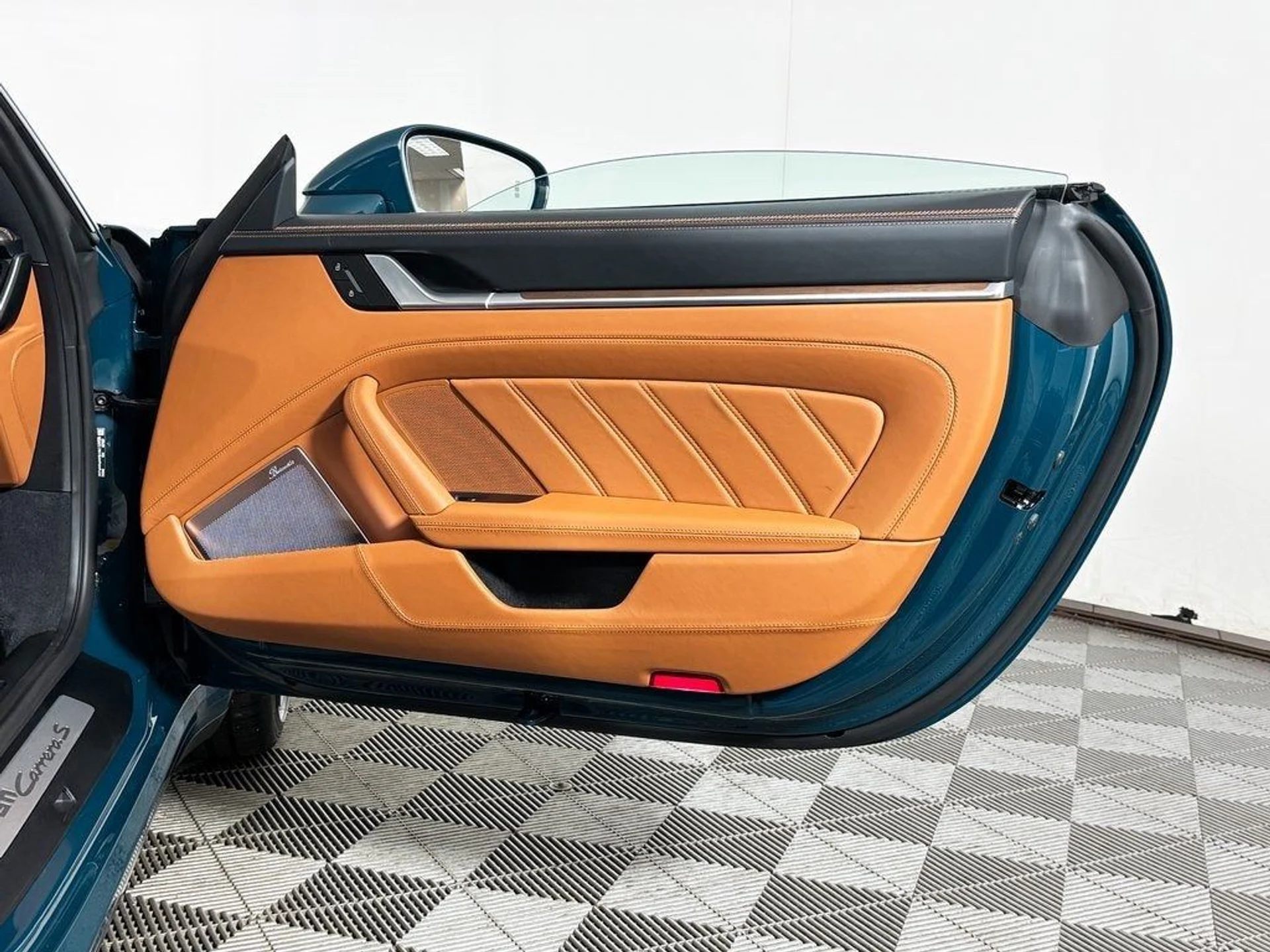 mph031_1202433584_32_55d343dc58