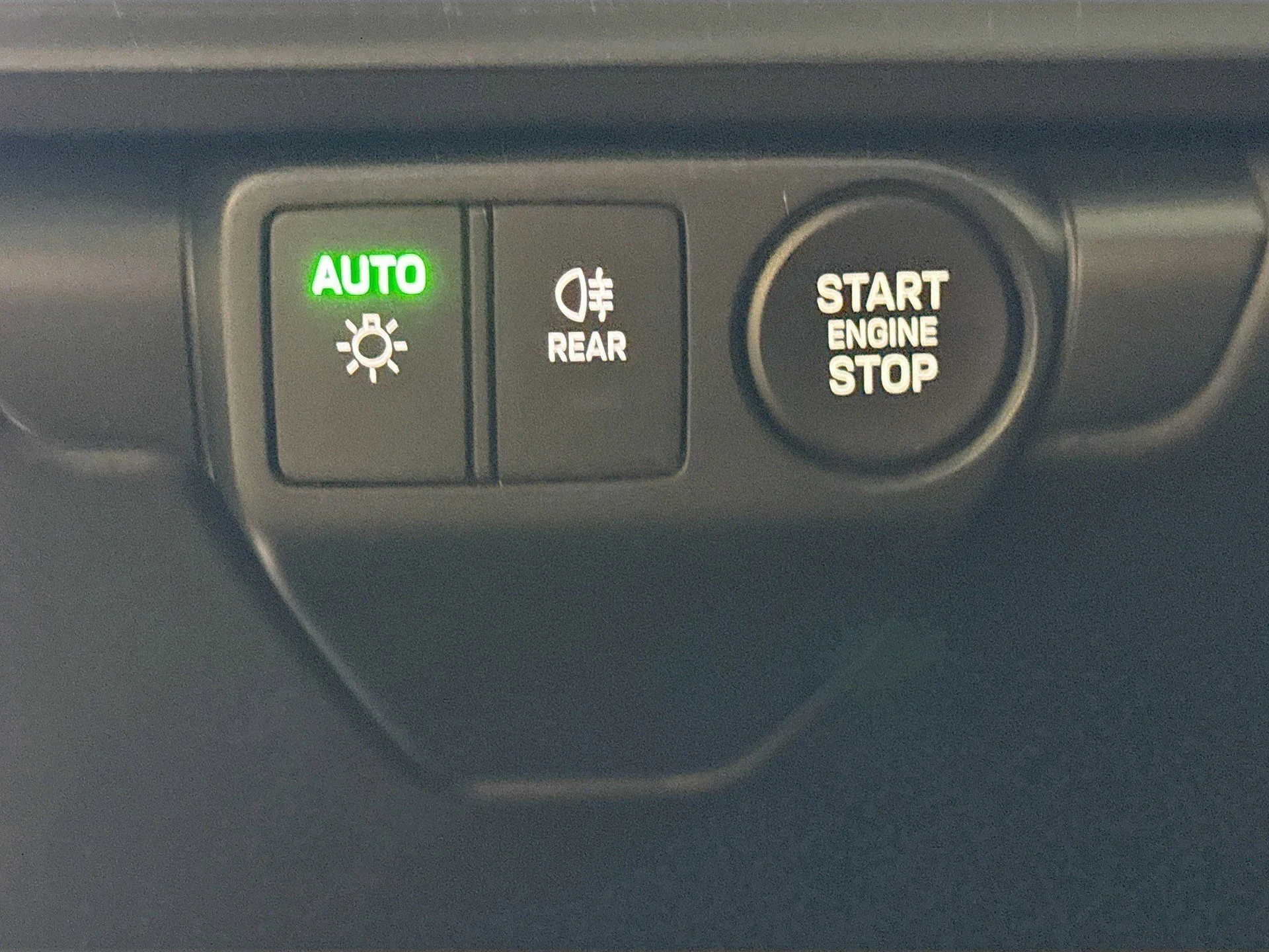 mph031_1207762691_3dfa21fa44e85f6ebe3832f1e0d0596b_54ebeac7c3