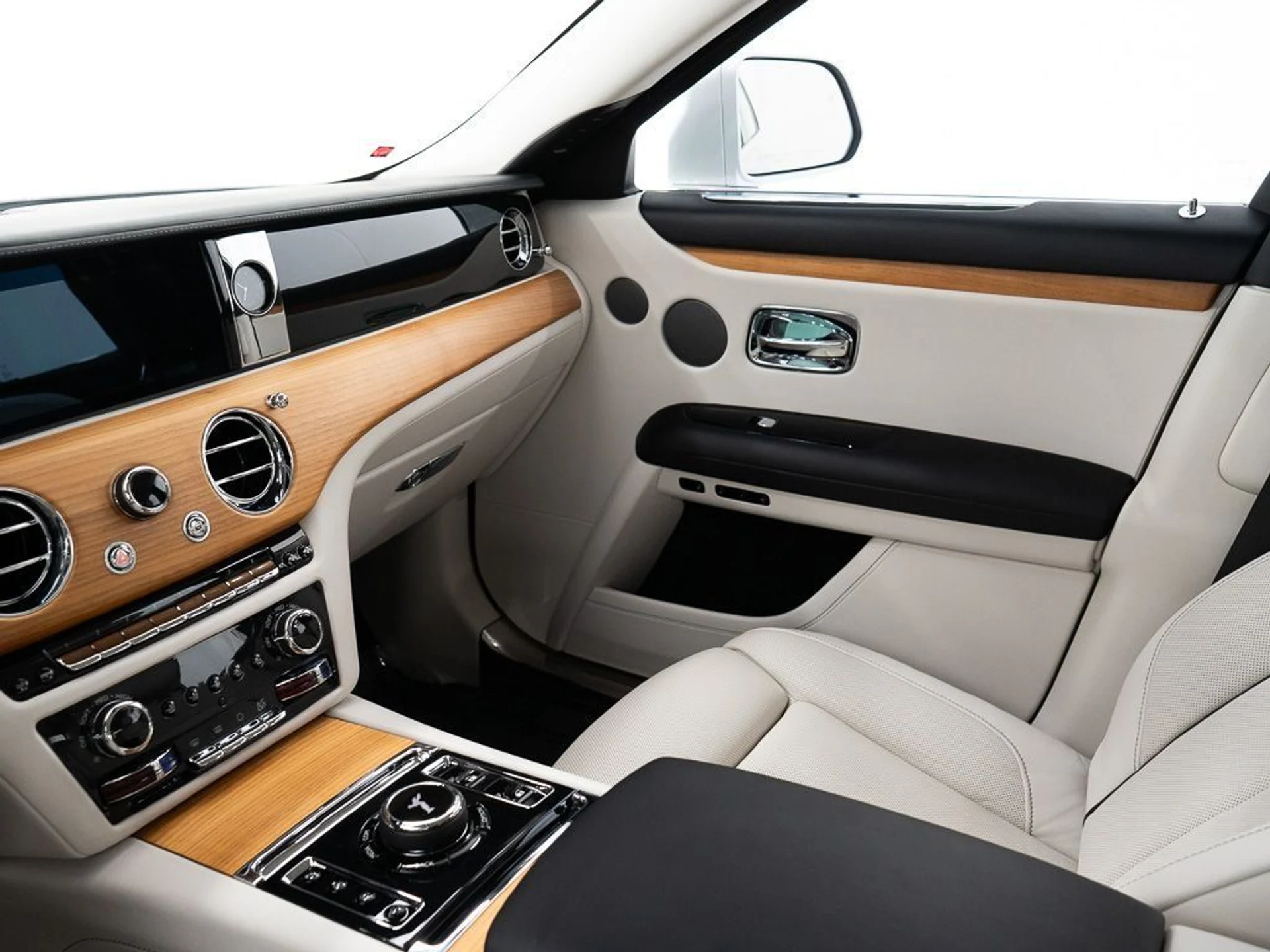 mph031_1208133338_ea4197b3f65a2608ea86a98339db7e9a_dcacfa2749