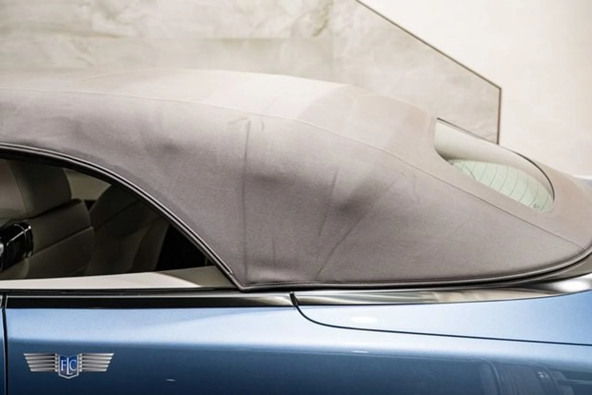 mph031_1215237405_used_2017_rolls_royce_dawn_convertible_9689_23094548_36_640_466931bd66
