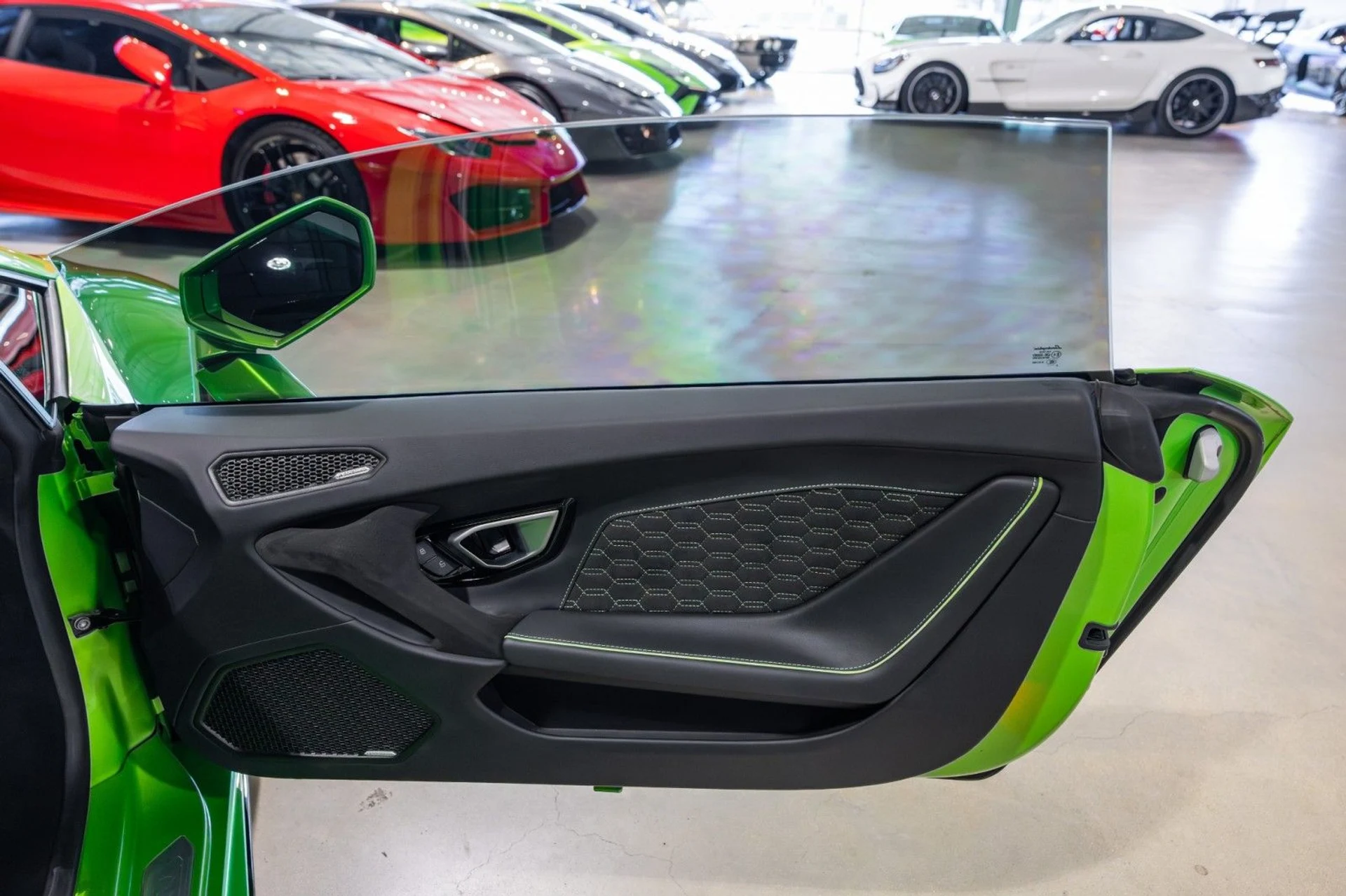 mph031_1224011662_CA_619c952828