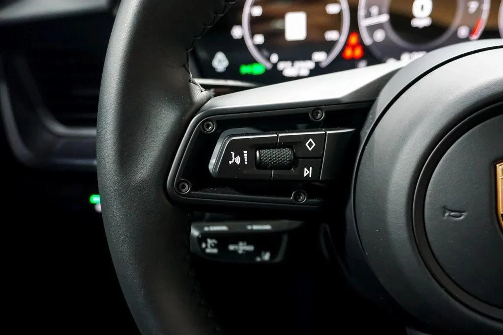 mph031_1225069867_Rf_E_Gydk_Zh_T_Gvc_0_FDH_5_Ux_Ft6o_ba3c2605b6