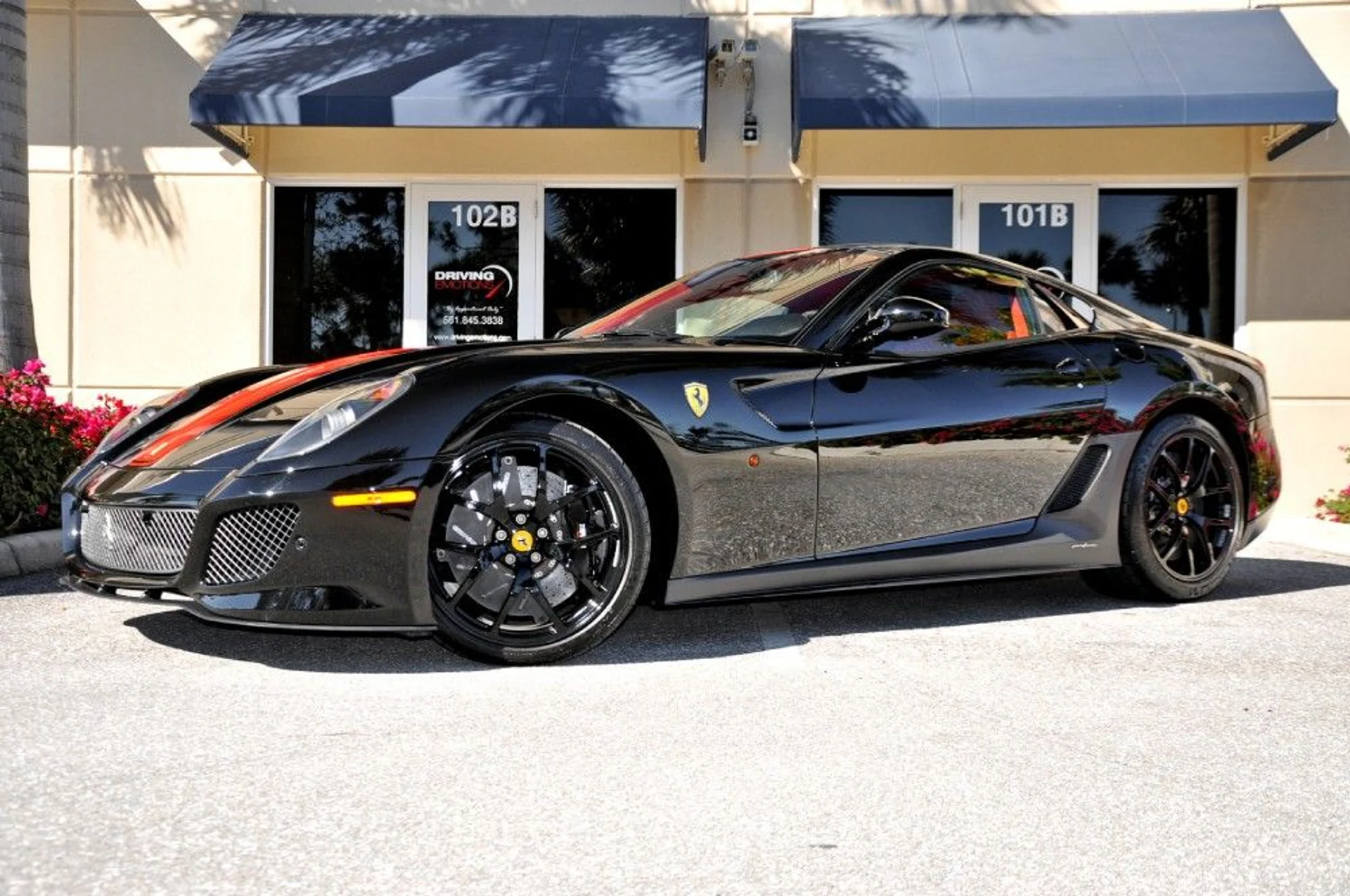 mph031_1225962118_82_p32_l_86b4b332dd