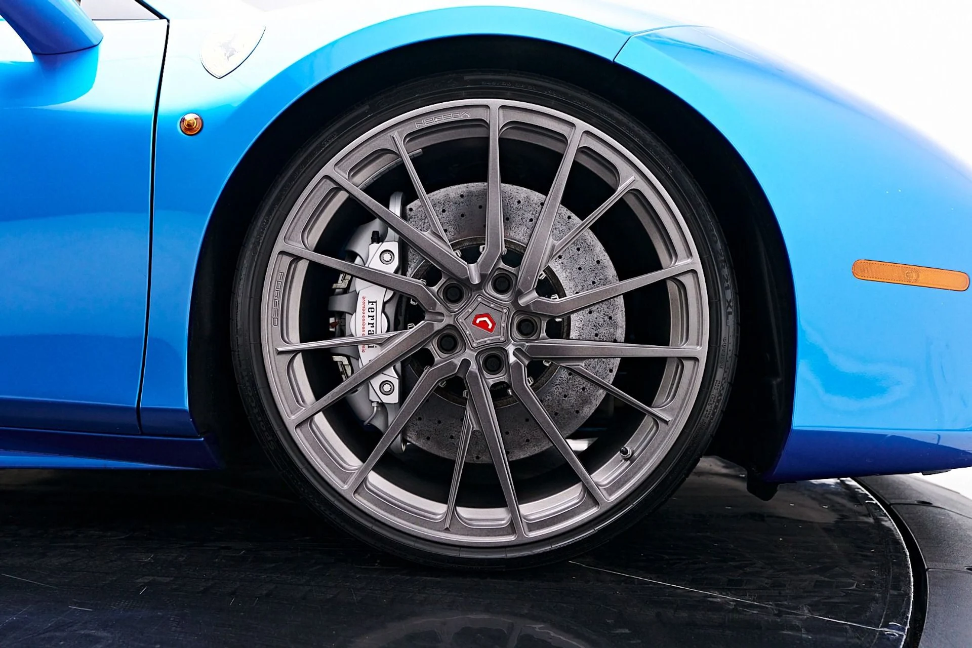 mph031_123026789_Used_2016_Ferrari_488_Spider_Base_1736016908_11d2a359b1