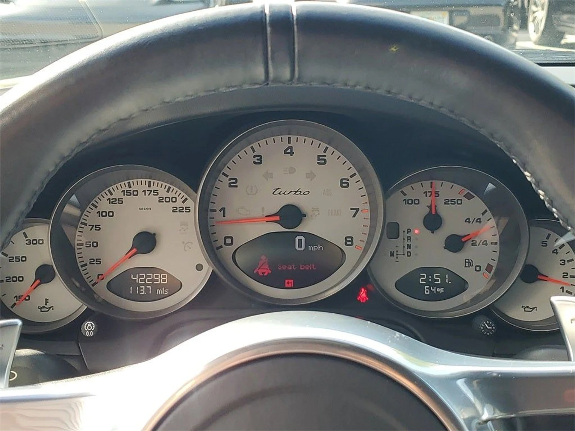 mph031_123125776_32_05dfb9d886