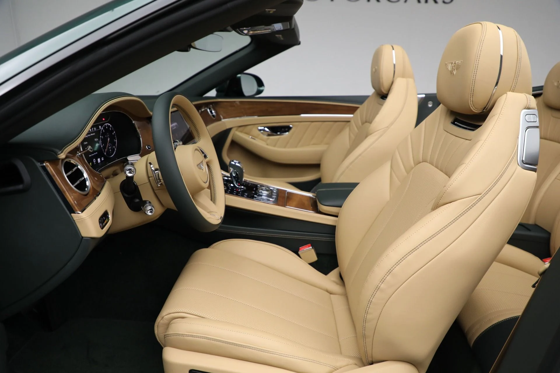 mph031_1233094513_New_2024_Bentley_Continental_GTC_Edition_8_cf7000332f
