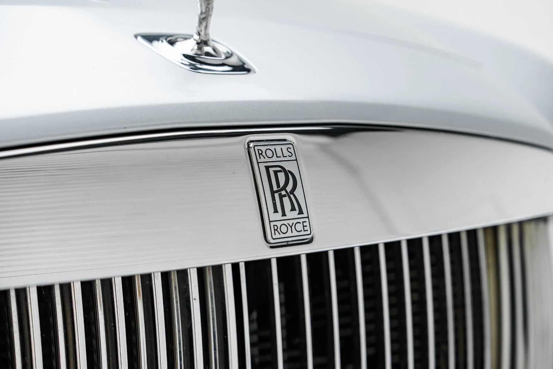 mph031_1234730531_Used_2016_Rolls_Royce_Dawn_1790965854_e271111dfe