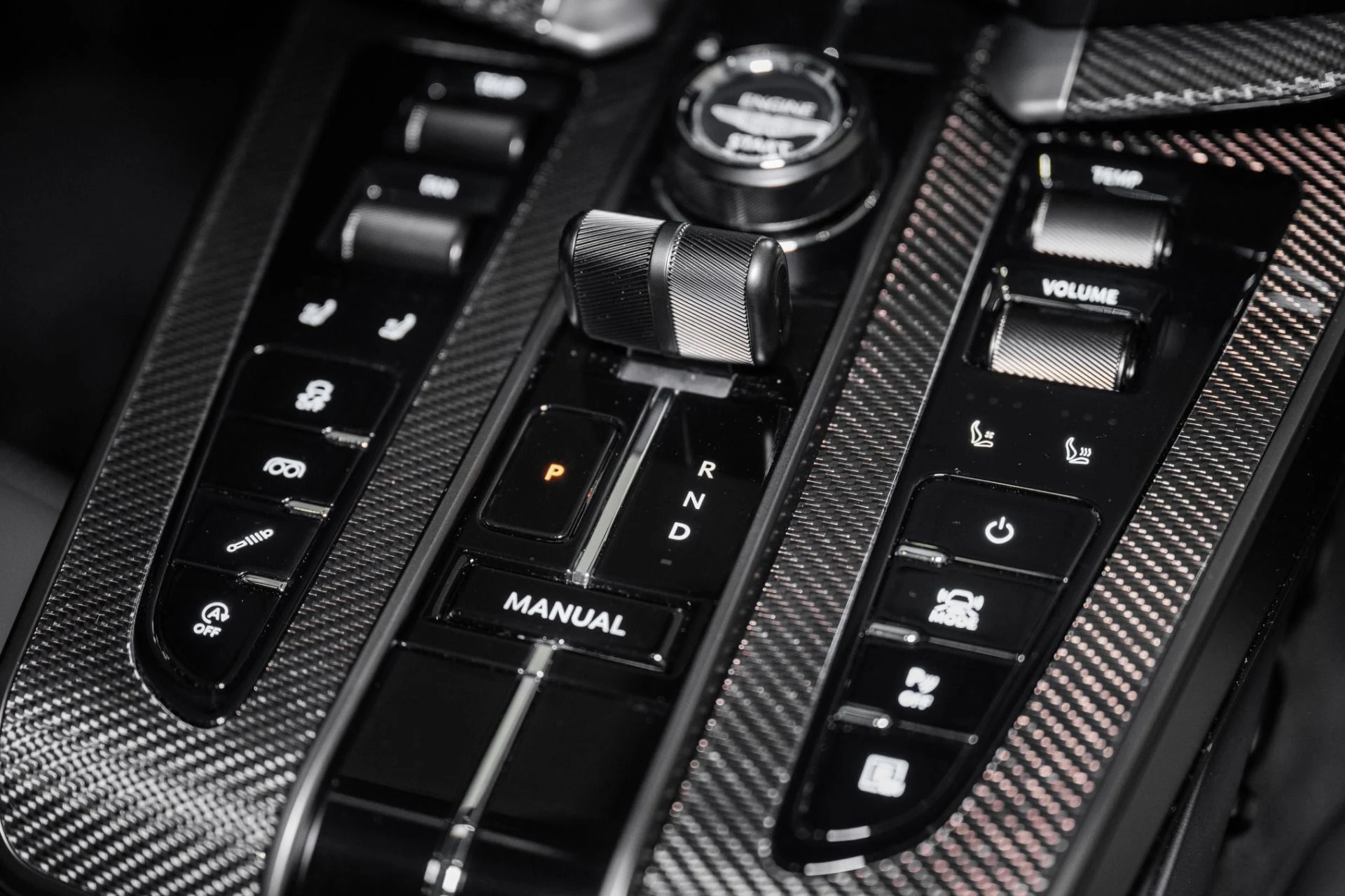 mph031_1235756331_New_2027_ASTON_MARTIN_VANQUISH_1787330062_2f1093f544