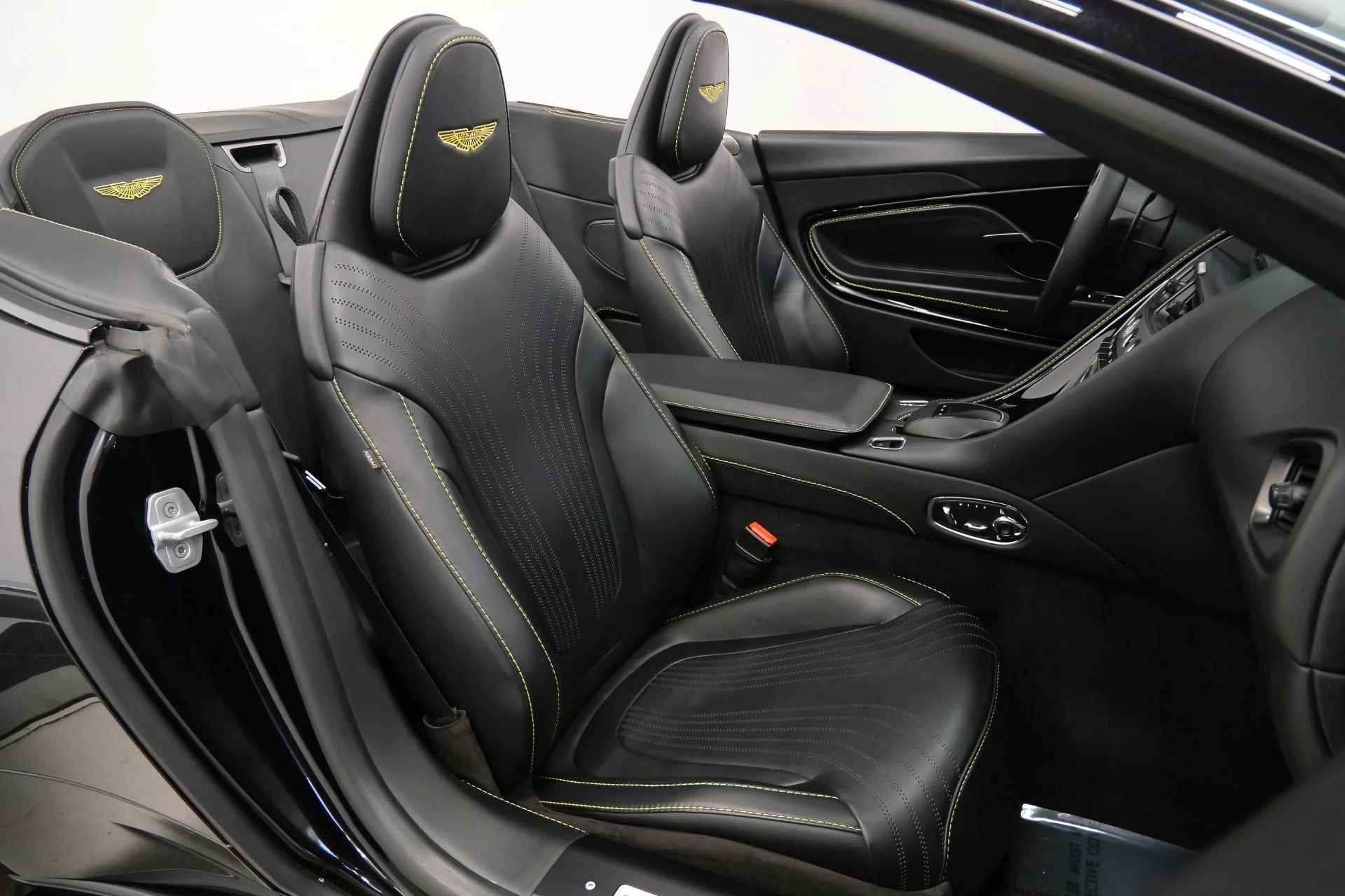 mph031_1245079015_Used_2020_Aston_Martin_DB_11_Volante_Gloss_Black_Trim_Electron_Yellow_Stitching_1776805913_261e2c1634