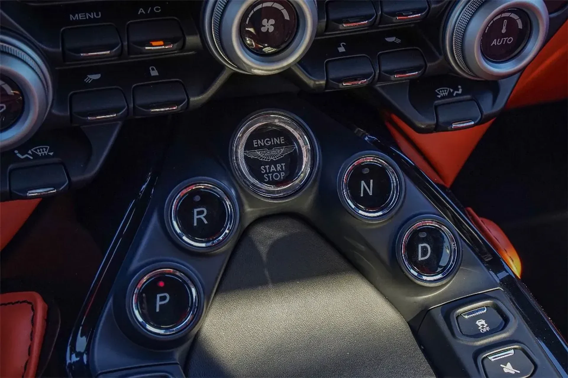 mph031_1253616167_1f2a4b9daf7f4f1fb9604b40e1322016_2c21424a1d