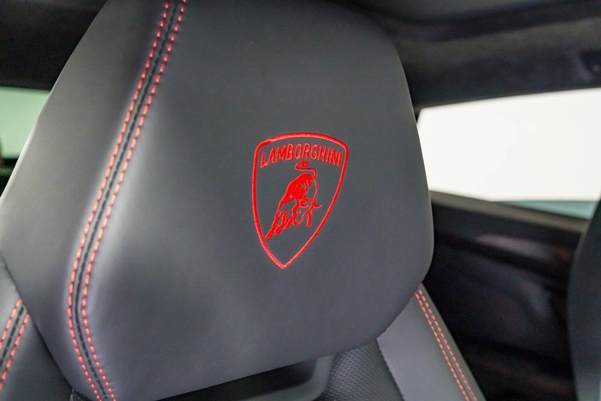 mph031_1257507100_99282dc313b54437bf6ee6429556b0df_db761ea2a1