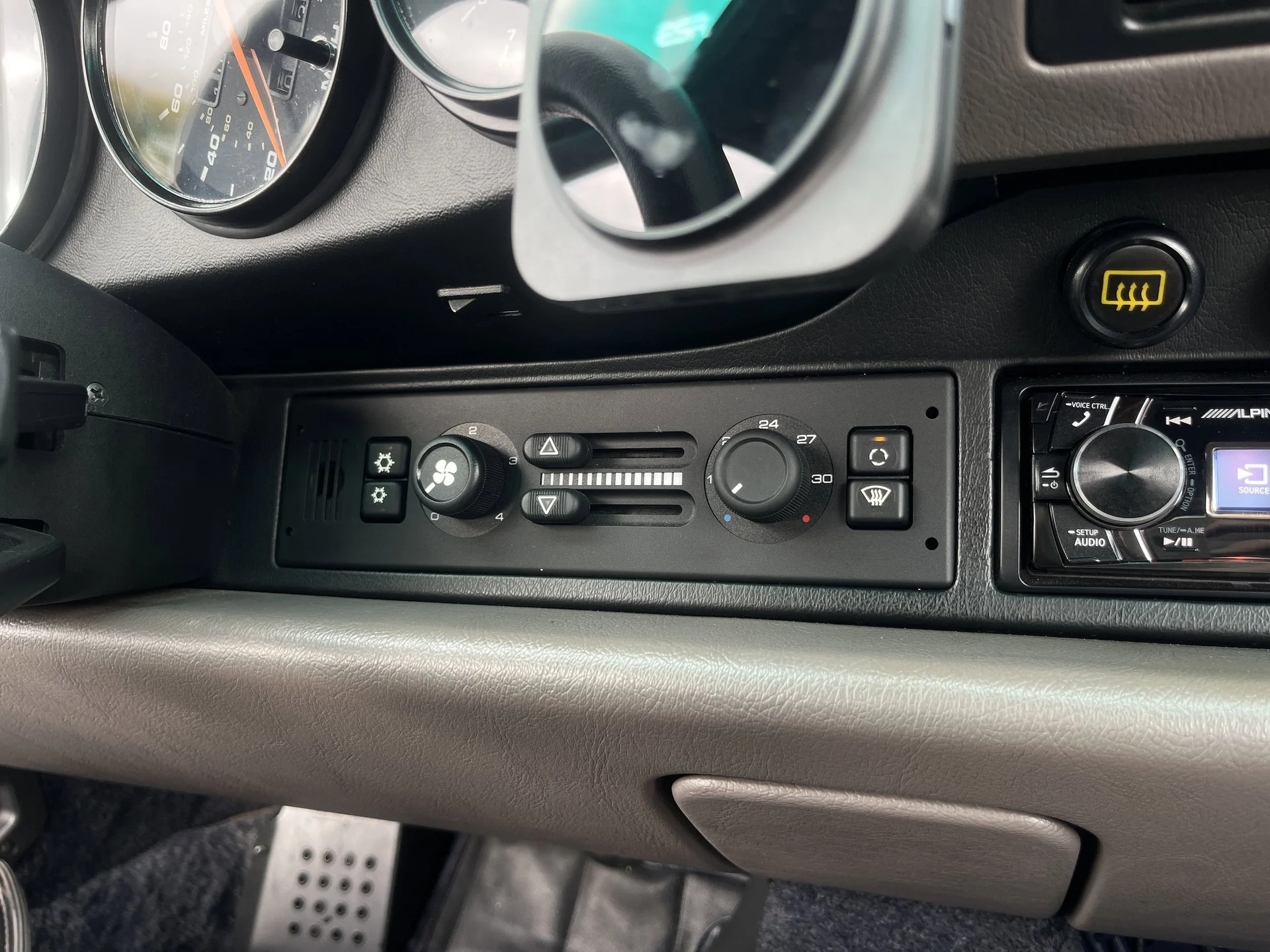 mph031_1266794401_0be35c4927bb7a2a4869587a2868fa29x_fe0b9f62cf