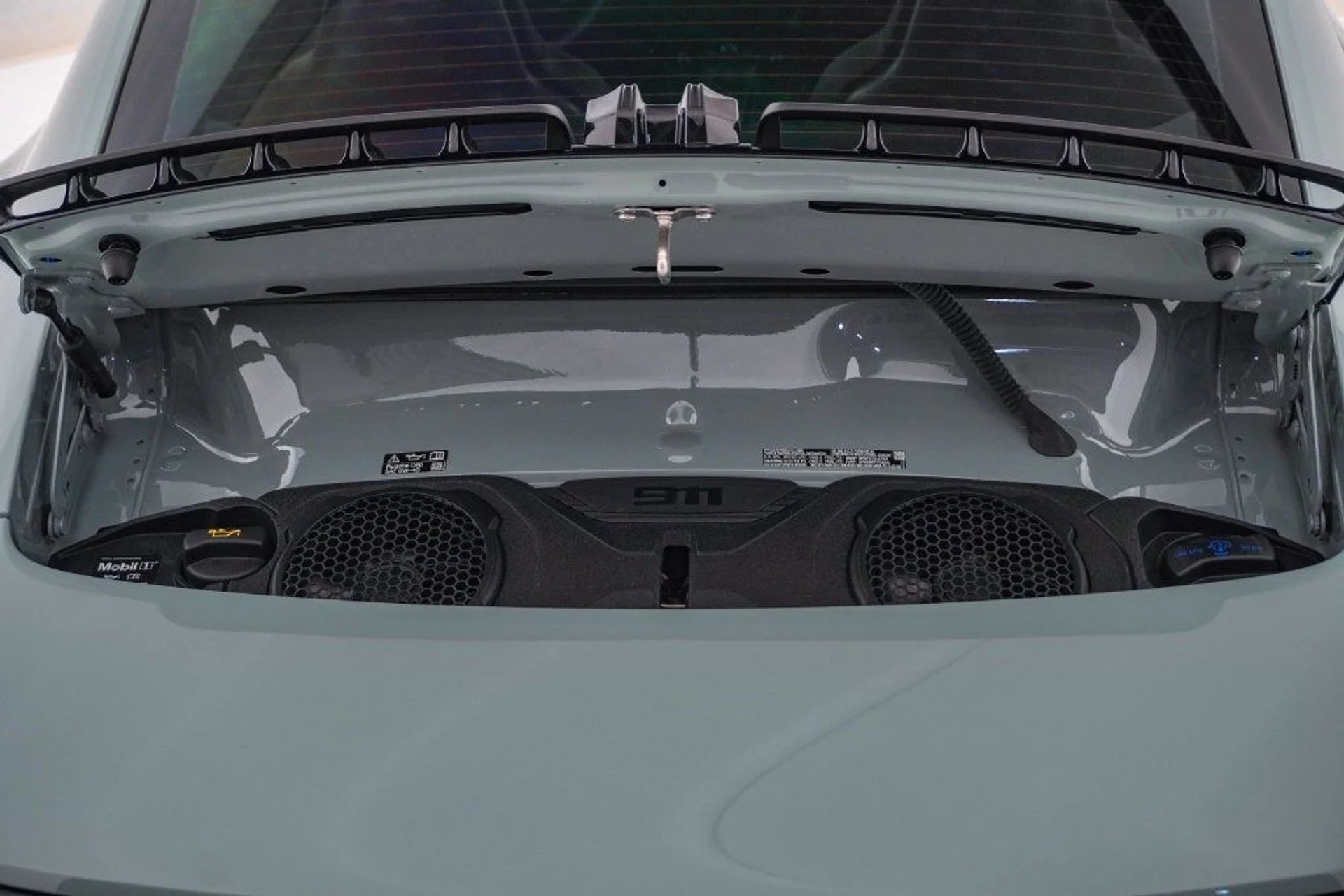 mph031_1270550493_ff391aa2936409701dc3ee3104bb2259x_8369489c2e