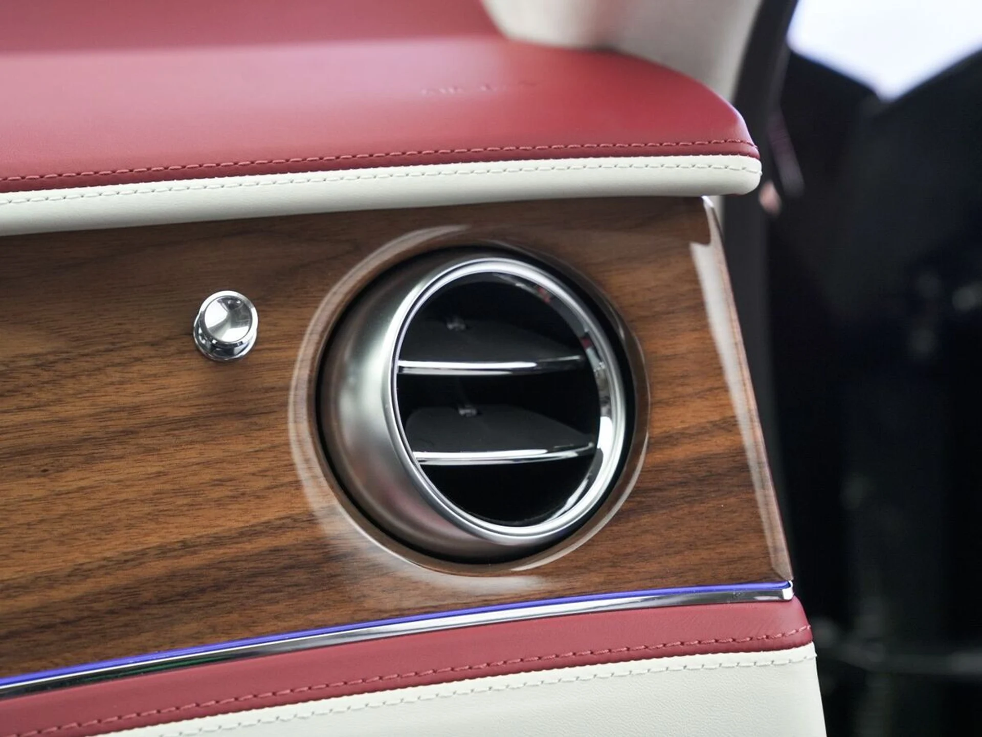 mph031_1271082925_a8f6bx8kdaq2j0woez852kmae1f1_dde3b283bb