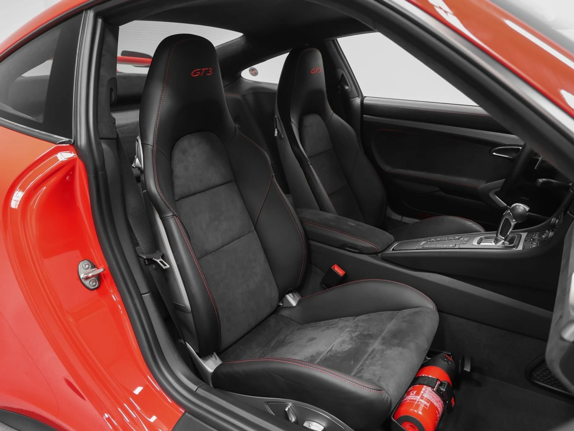 mph031_1276405429_32_378fc070fe