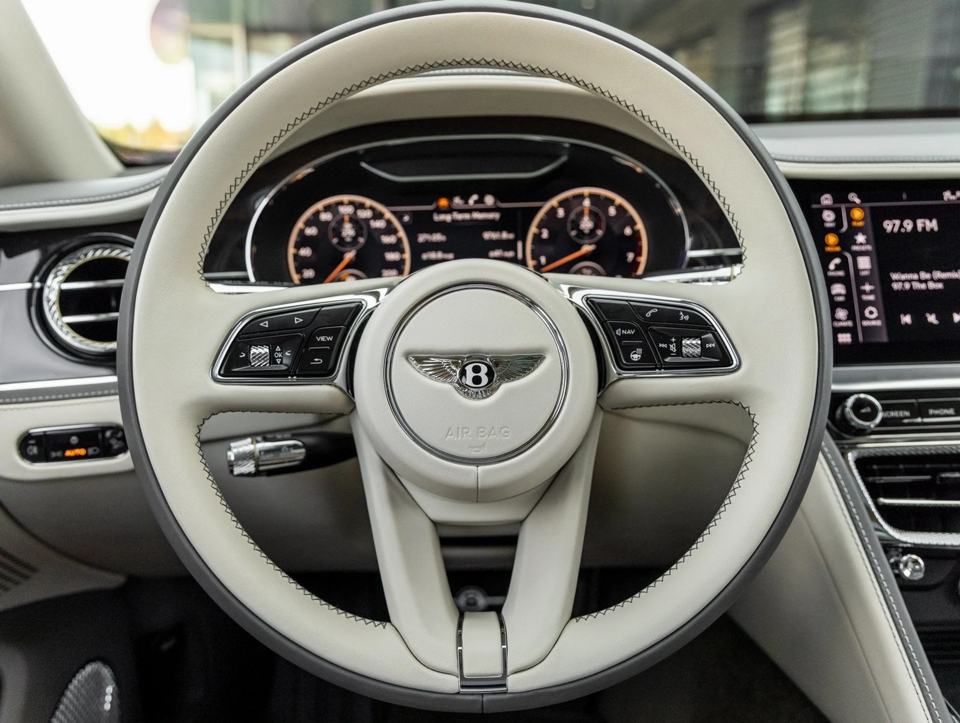 mph031_1277890116_32_f5b46e41c6