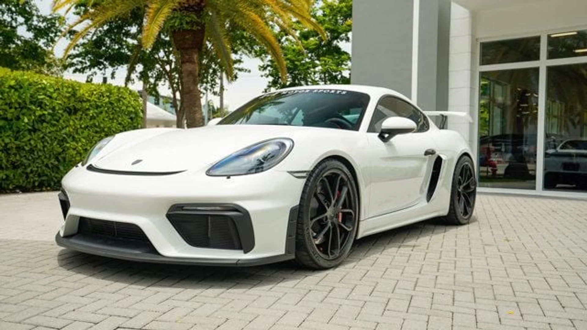 mph031_1279440268_used_2020_porsche_718_cayman_gt4coupe_14354_22875819_32_640_c59550277d