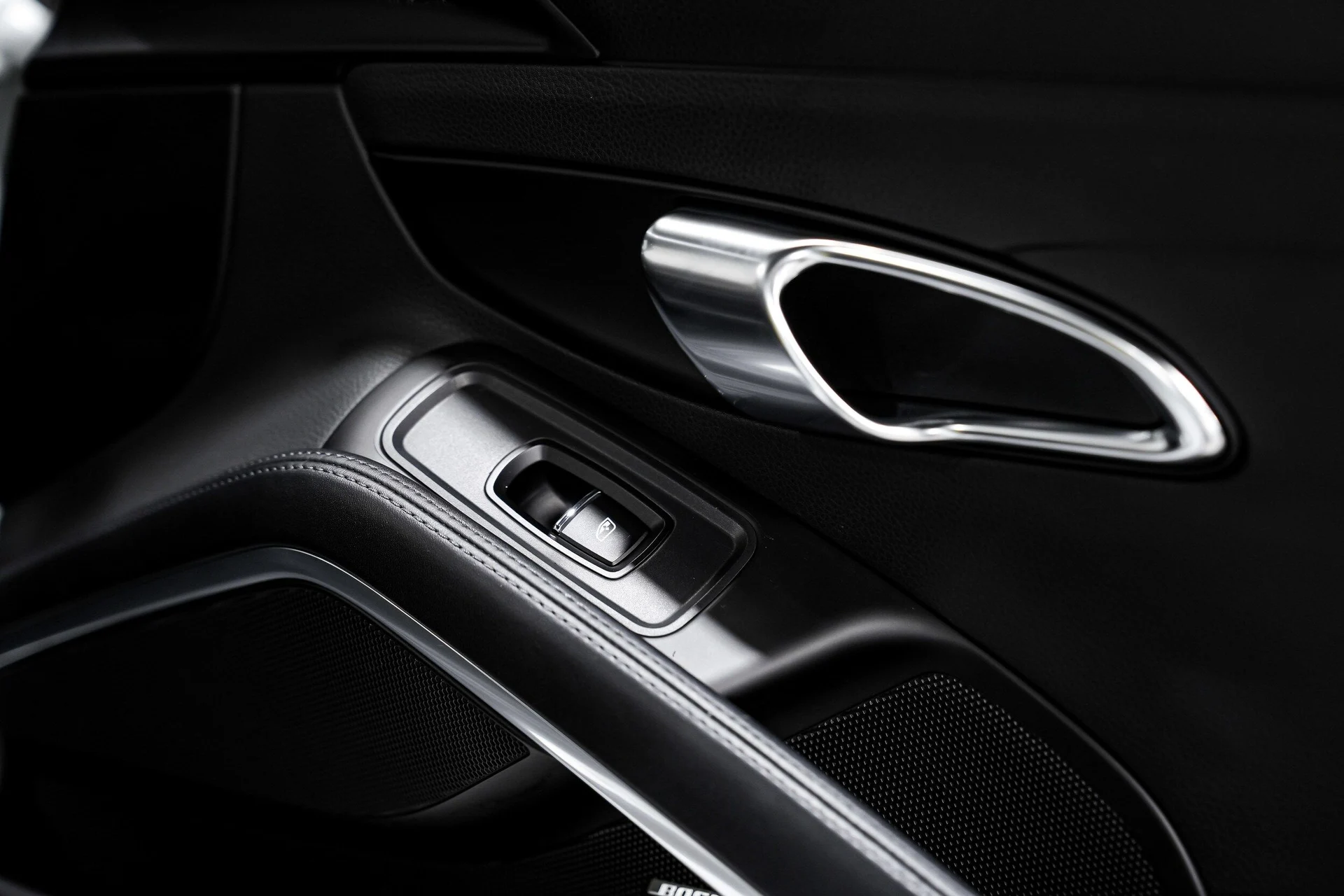 mph031_1289426612_8db213764b85776cbb61a59d577f7ee5x_fb2c6e5e9f