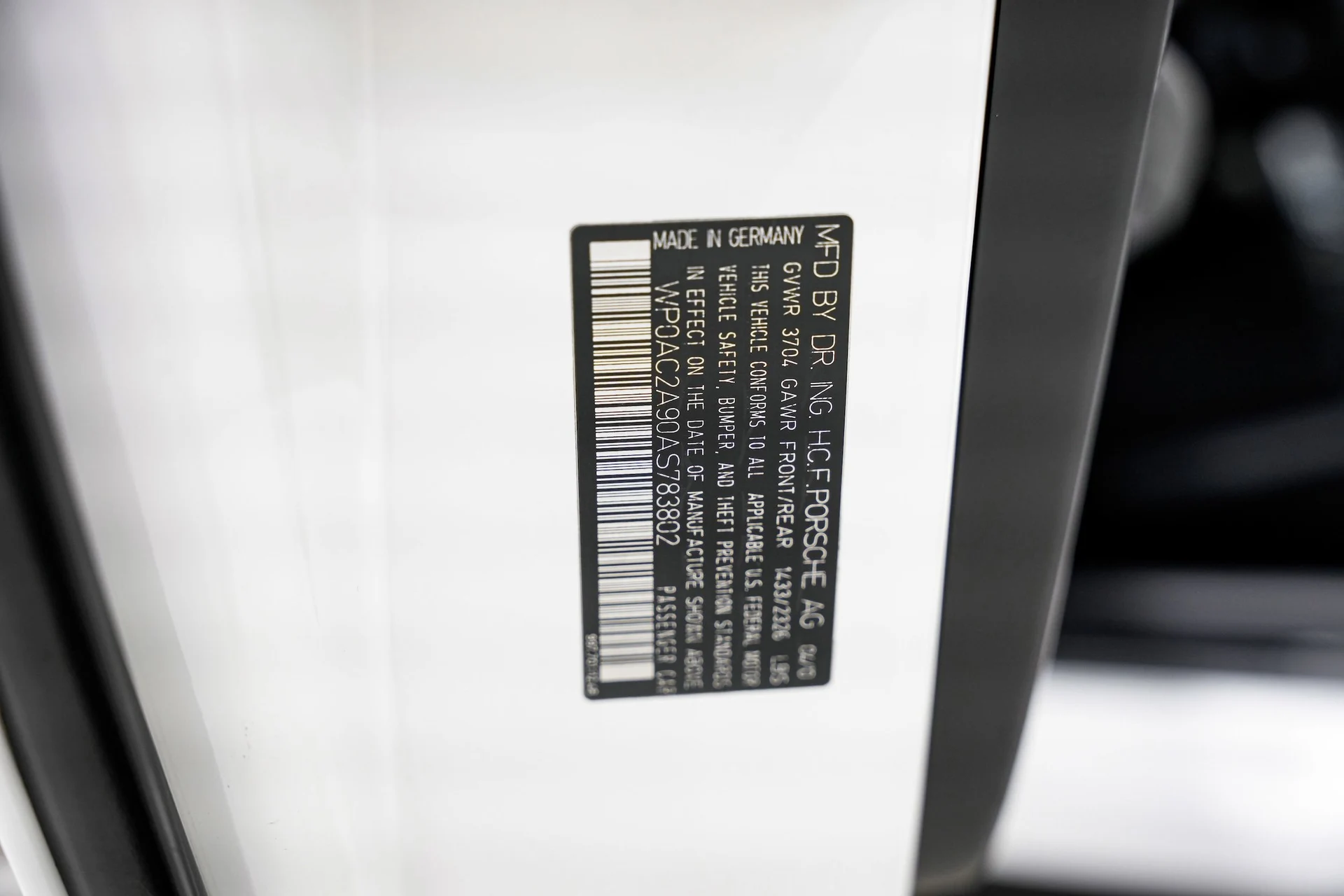 mph031_1294382365_460ed40603d86af45b81b8349cddd4eax_b3a8e29bda