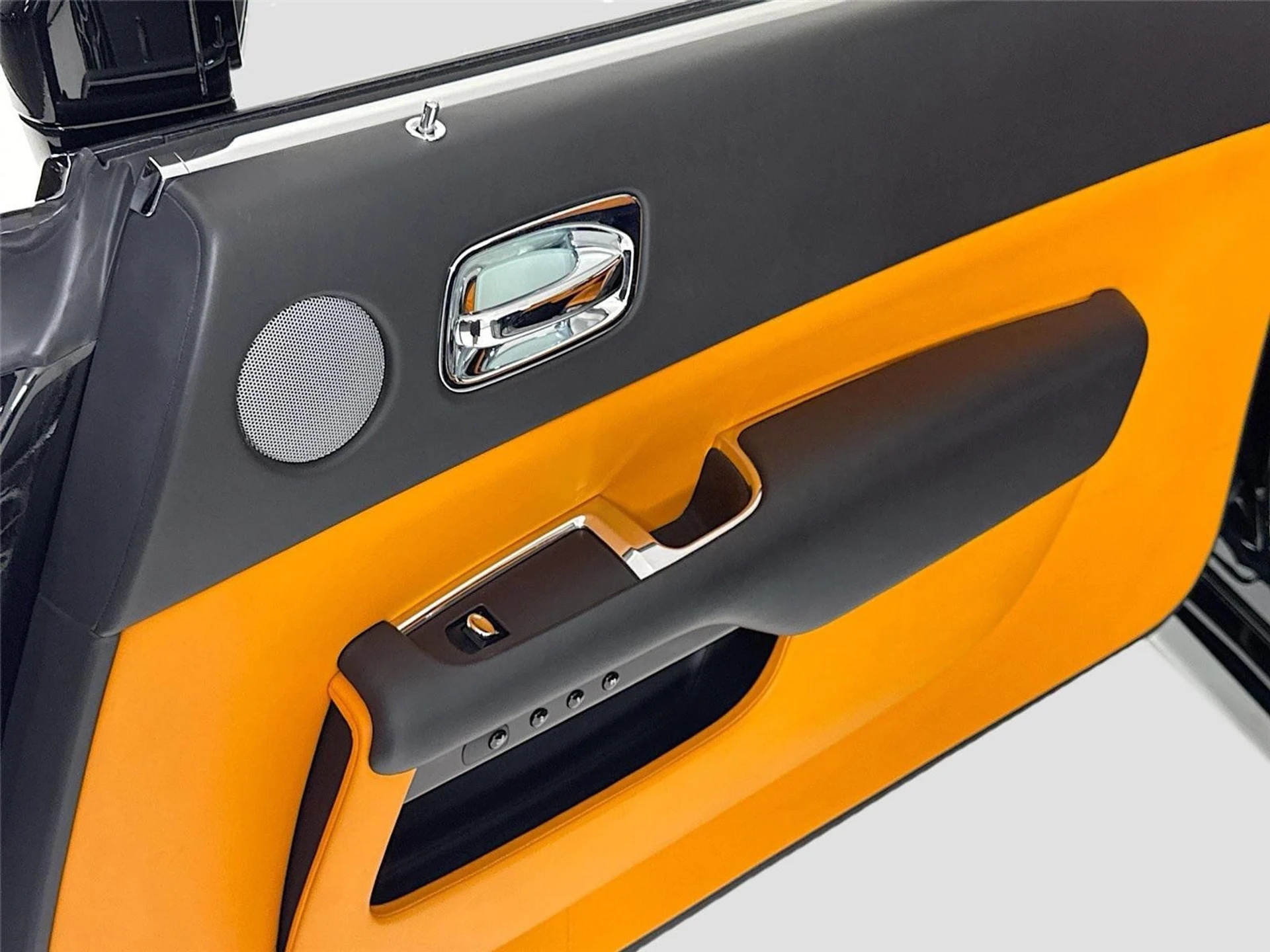 mph031_1298771661_57299a2f438d26e60ba9a77699da2d96_69f4f39d02