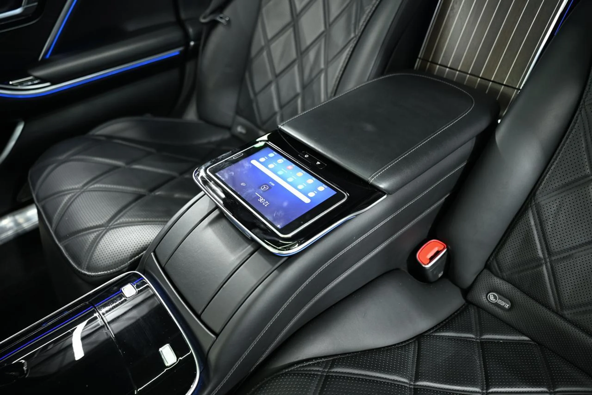 mph031_1299236021_5c5c6f7f83b7536b96057b777242846c_e7fd4aee7c