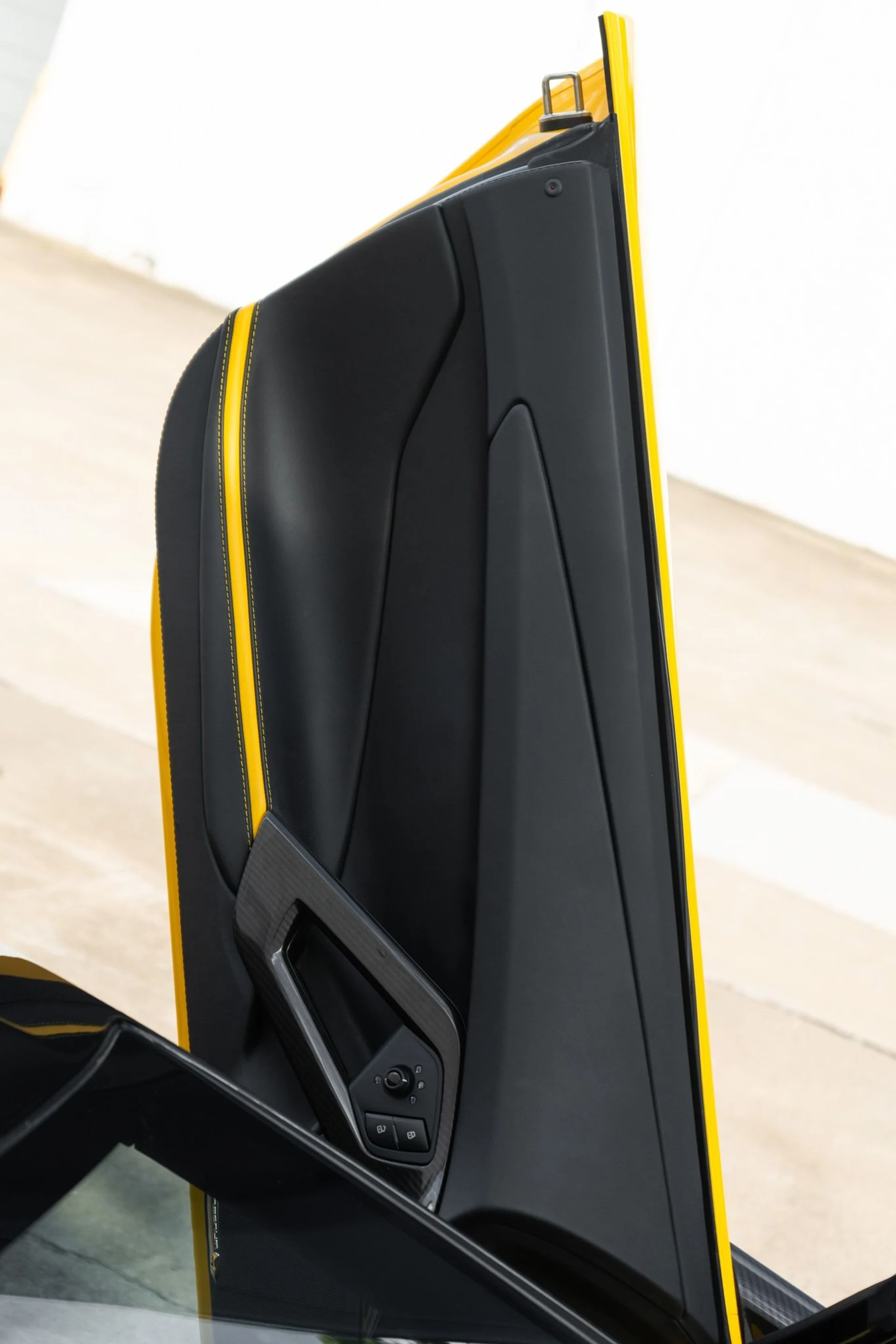 mph031_1299710153_Used_2018_Lamborghini_Aventador_S_LP_740_4_S_1761083362_87eef21baa