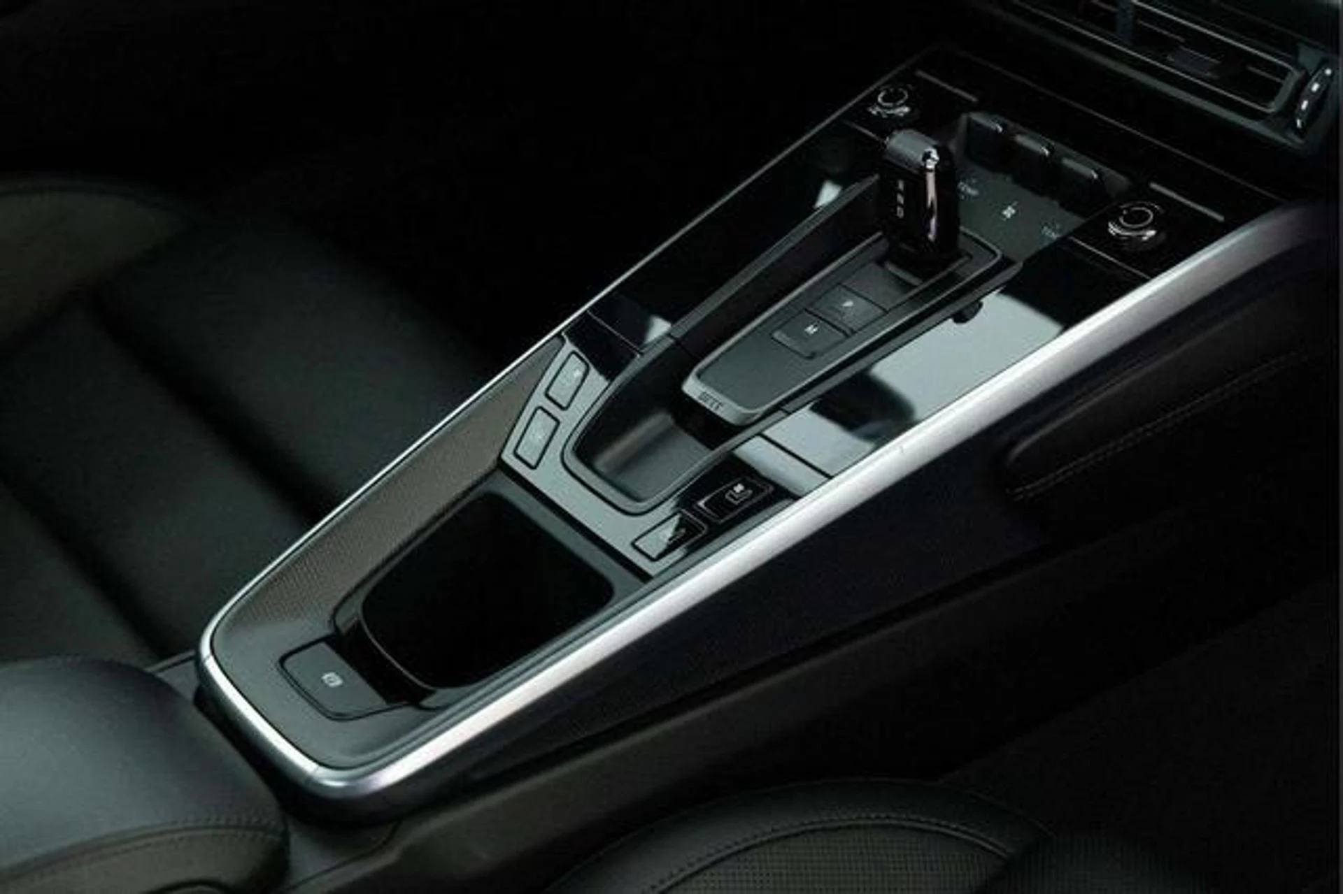 mph031_1300870832_Ieu_Qo_HGW_8ee_L1p_i_E8_w_C5o_Q7_Rg_f883e5d127