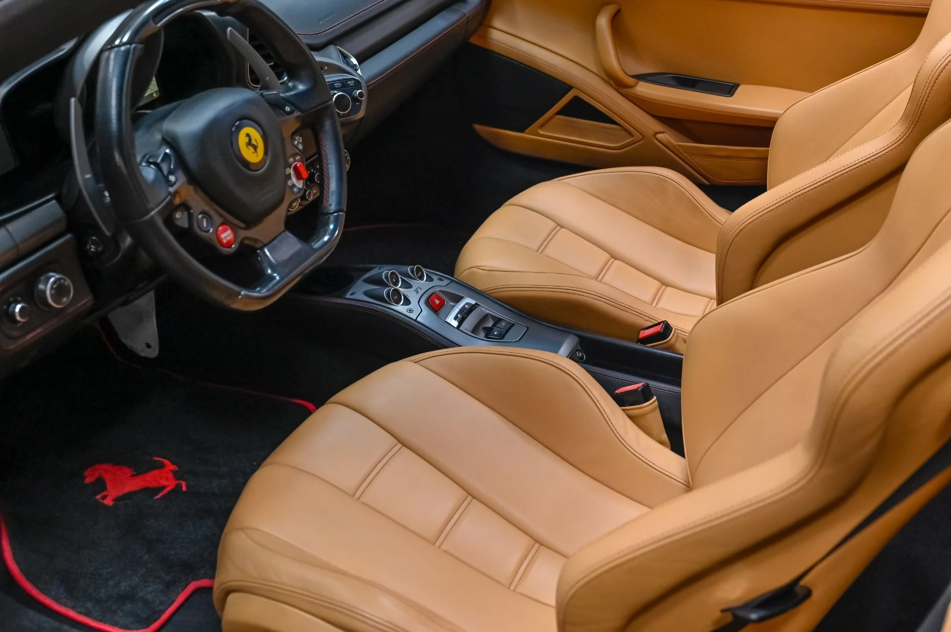 mph031_1303915319_Used_2013_Ferrari_458_Spider_1788115023_5e420d06fd