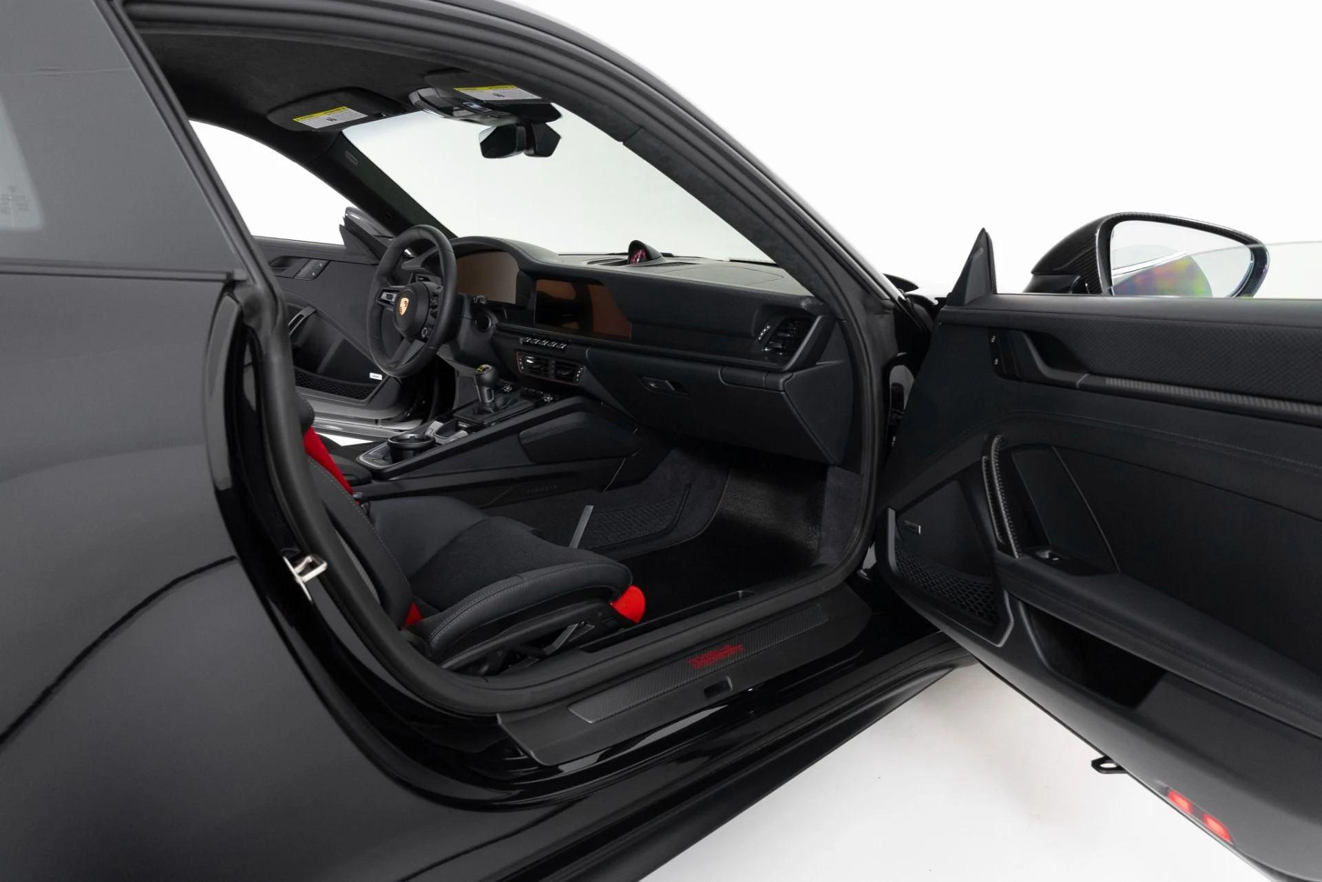 mph031_1308480960_Used_2025_Porsche_911_GT_3_Touring_1756254252_06eafde243