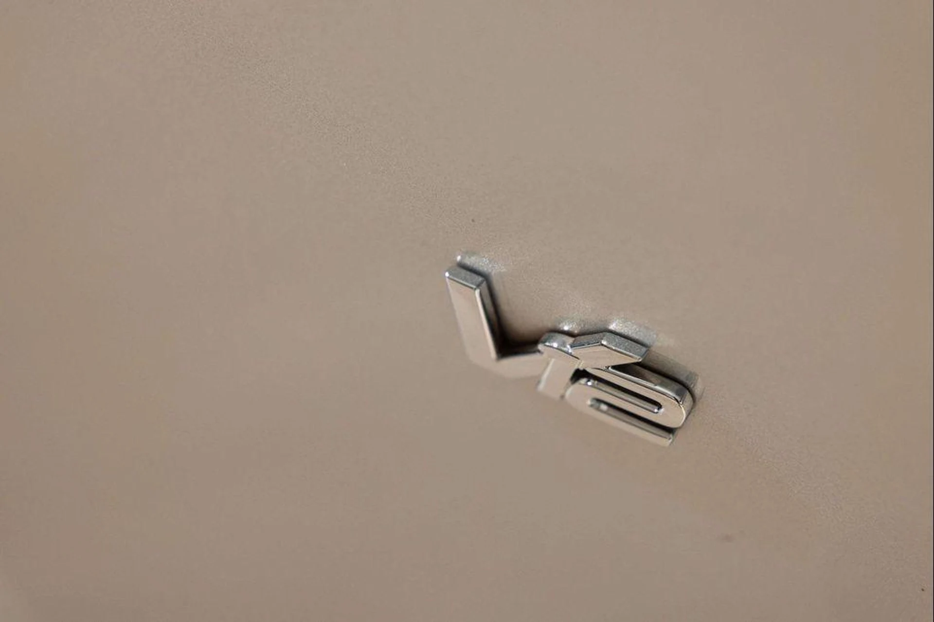 mph031_1309253689_y_DS_0_U0_V51_Sxz27_XZ_84s52n_XQYHQ_7e06ac91da