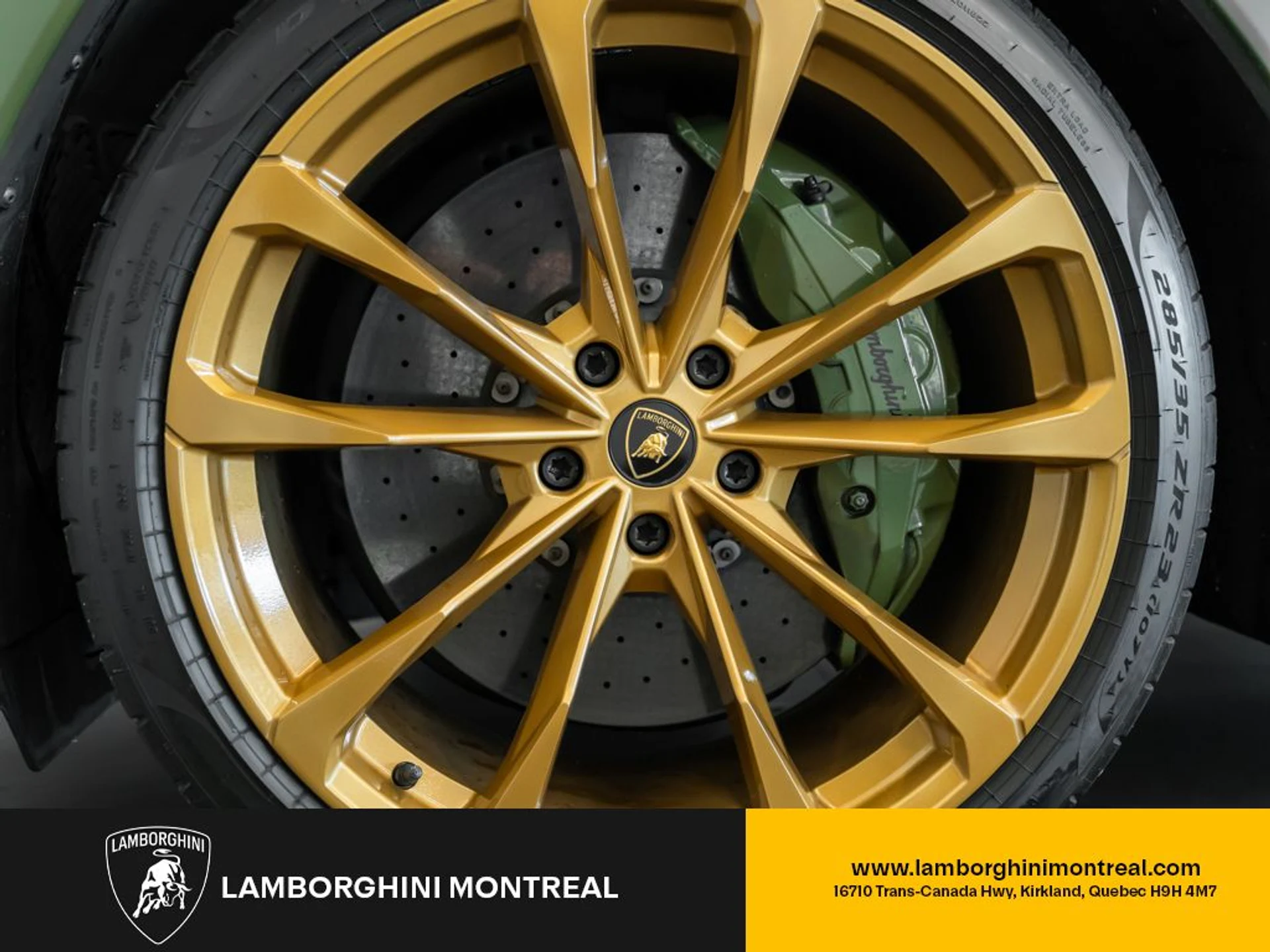 mph031_131280787_lamborghini_urus_2019_jpg_v_1764278705_7f49cbc155