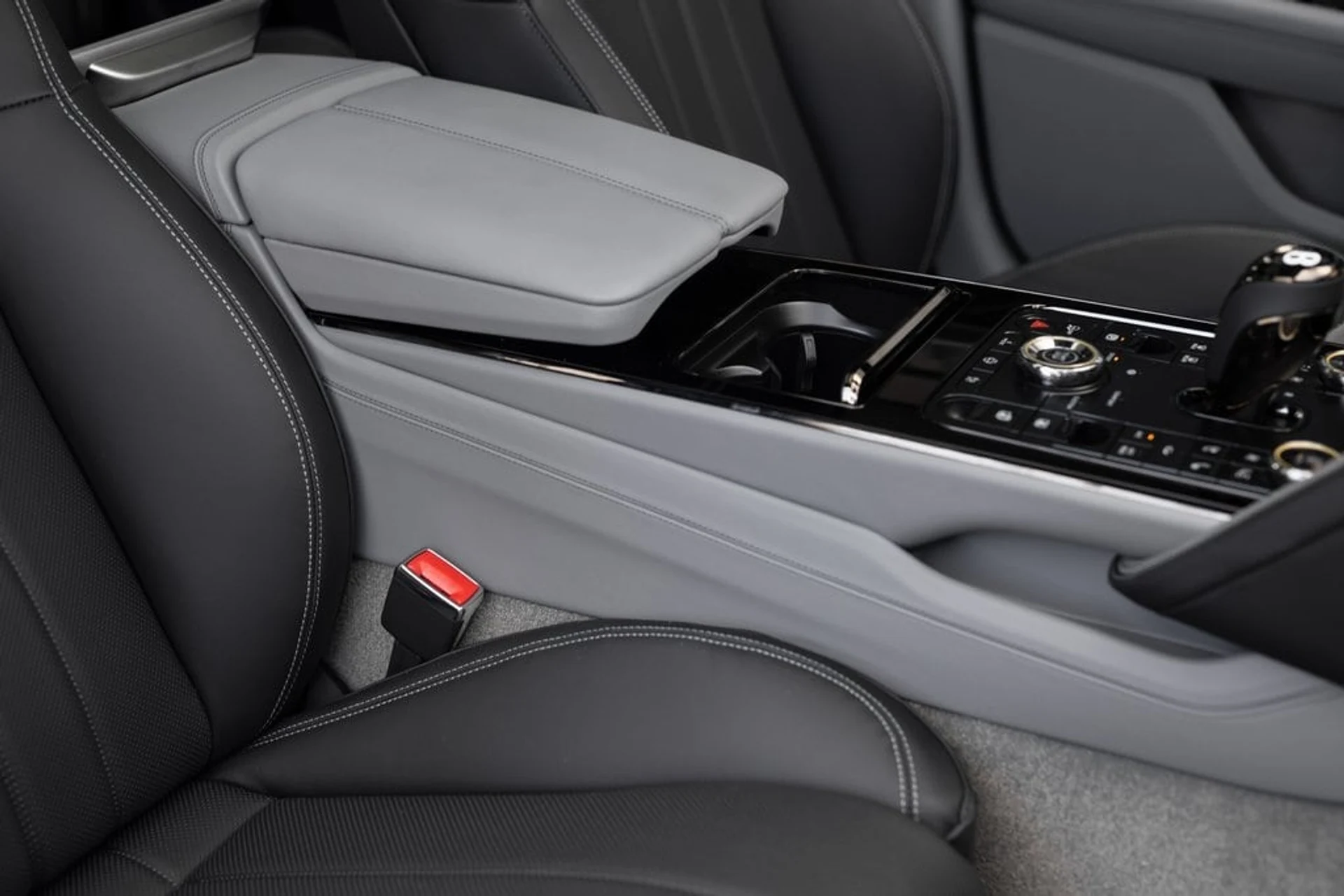 mph031_1326192944_30df0522a2db3684c850c56a28e8580cx_21899dc5d4