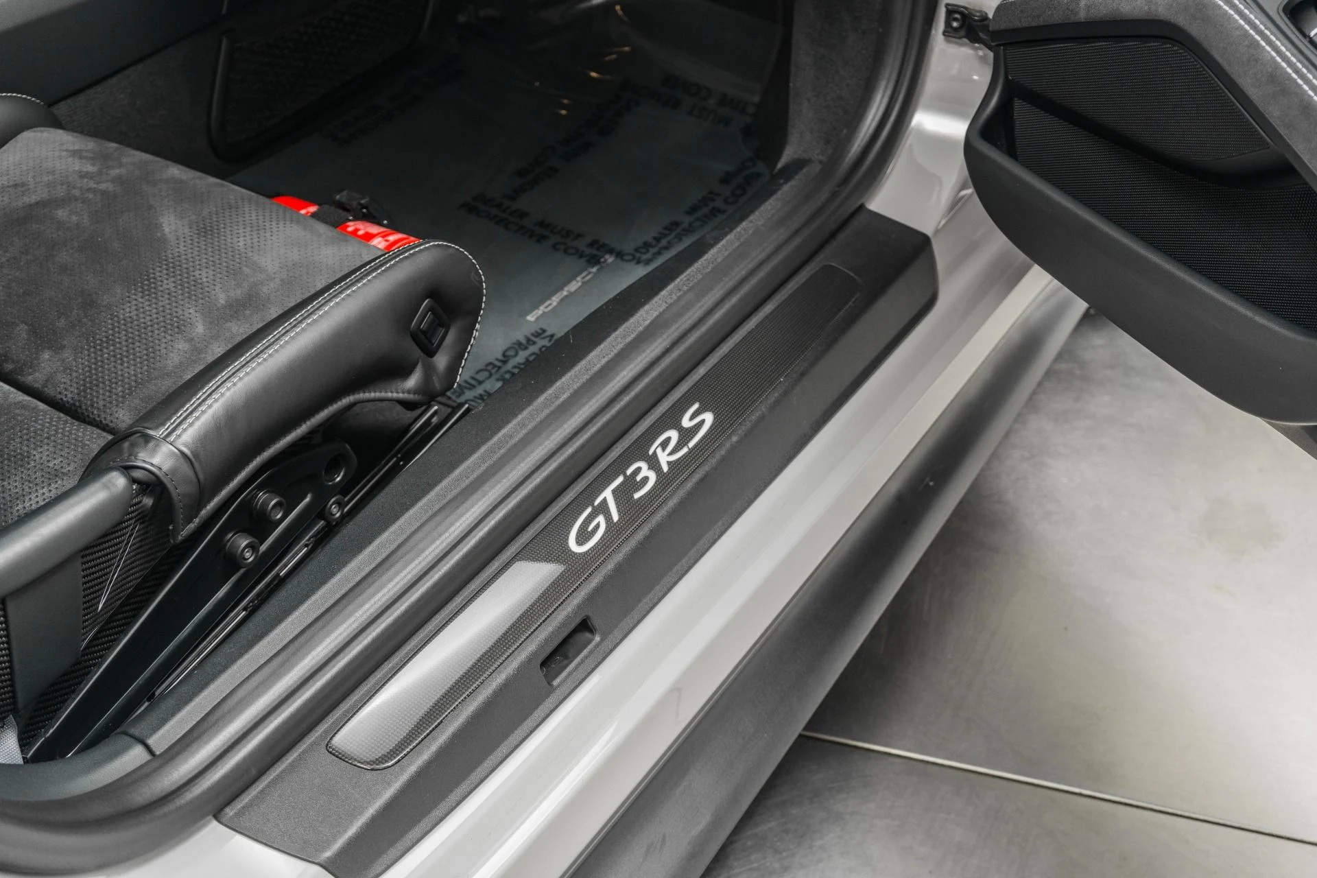 mph031_13264104_Used_2019_Porsche_911_GT_3_RS_Carbon_Ceramic_Brakes_Carbon_Fiber_Seats_1769460443_b247844bd4