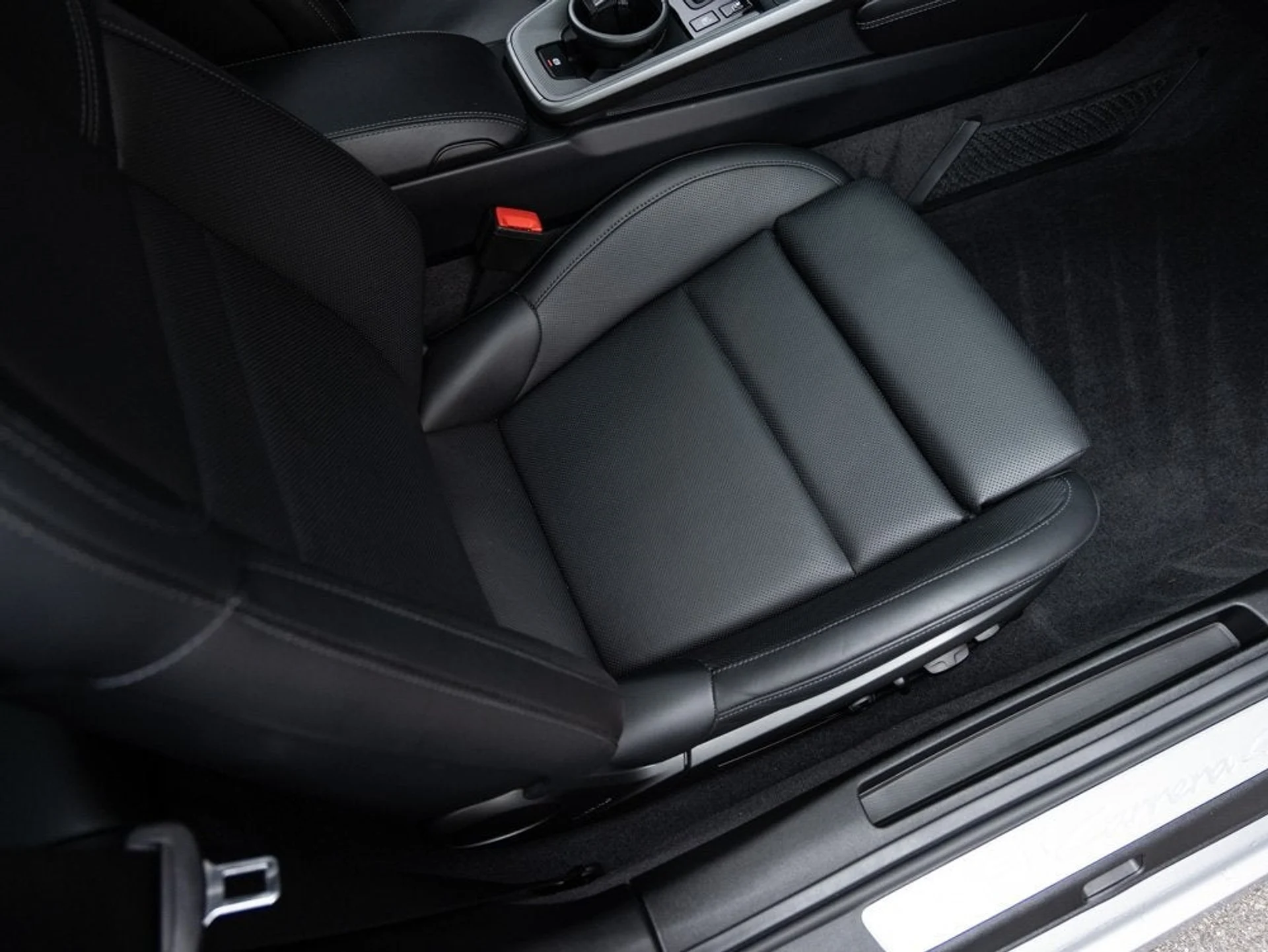 mph031_132653336_32_aa205f7a97