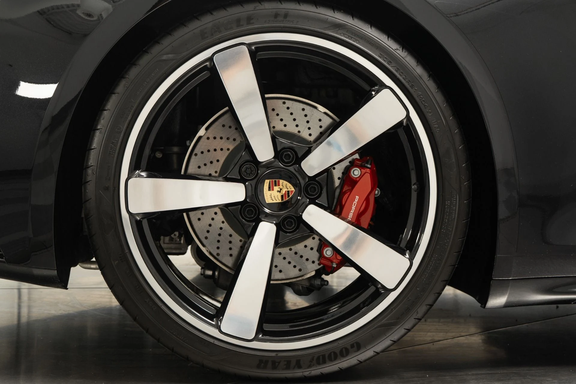 mph031_132697363_Used_2024_Porsche_911_Targa_4_S_Low_Miles_Sport_Package_Premium_Package_1774034922_804f8d46b8