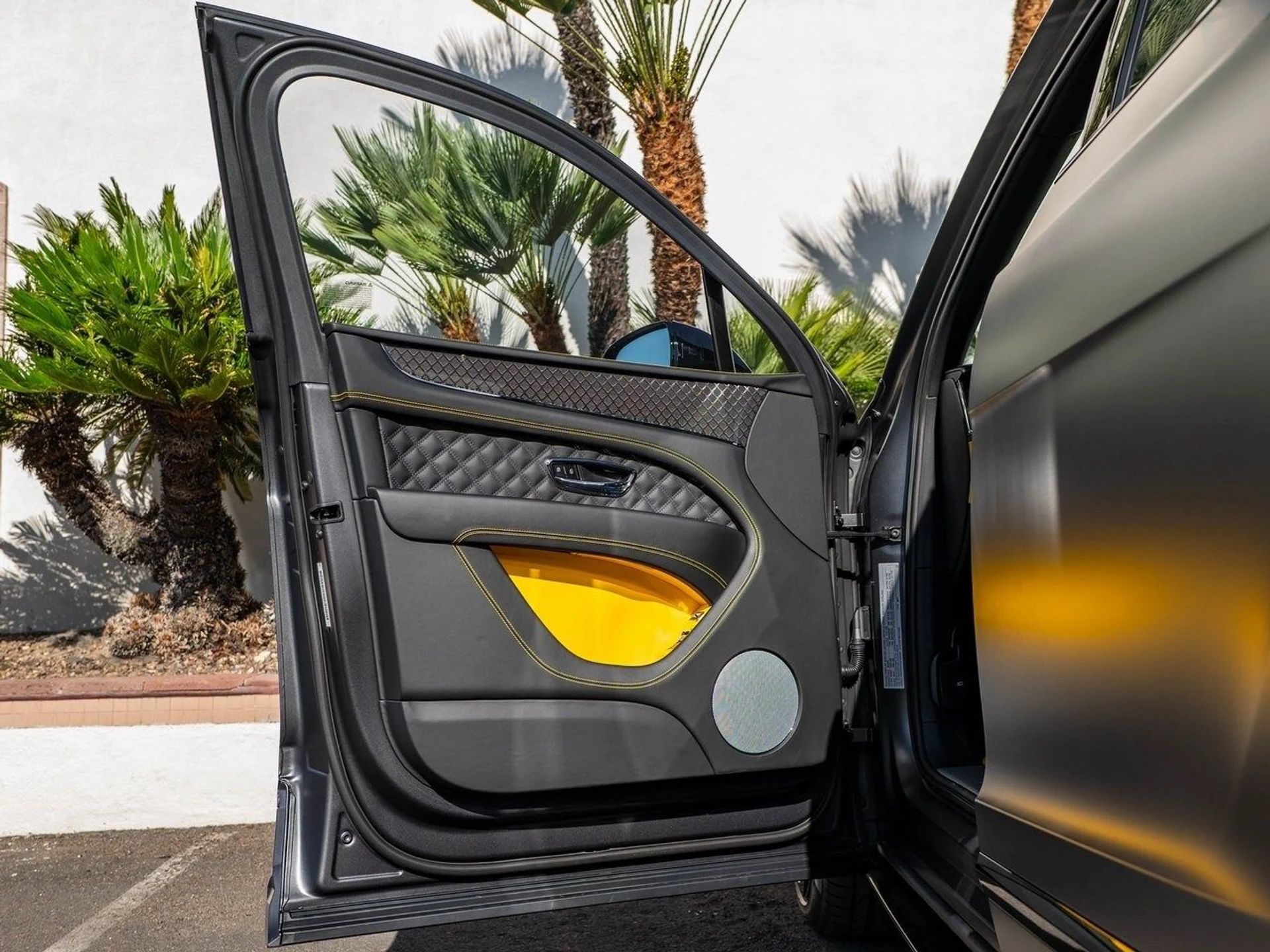 mph031_1327350167_e4e10327c682598384985dcd67d8c10fx_4aed2a2385