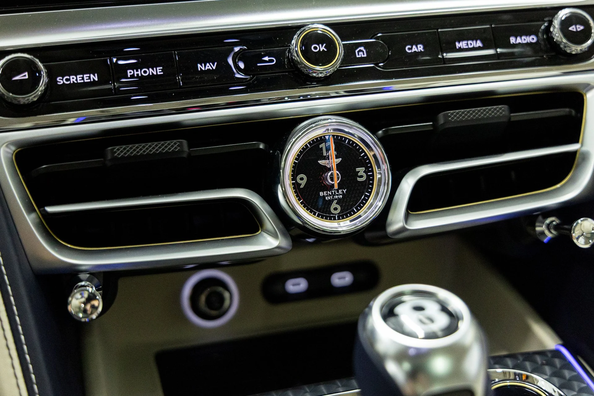 mph031_1331871798_2c876d390a71ce47c245c32842b41e6ex_eadad487e9