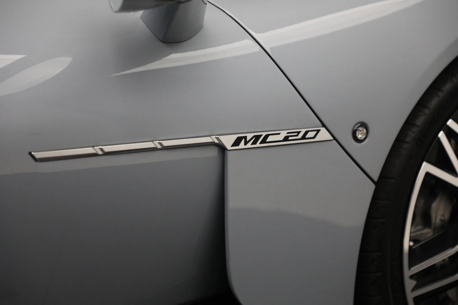 mph031_1332303774_Used_2023_Maserati_MC_20_Cielo_0a99b9640f