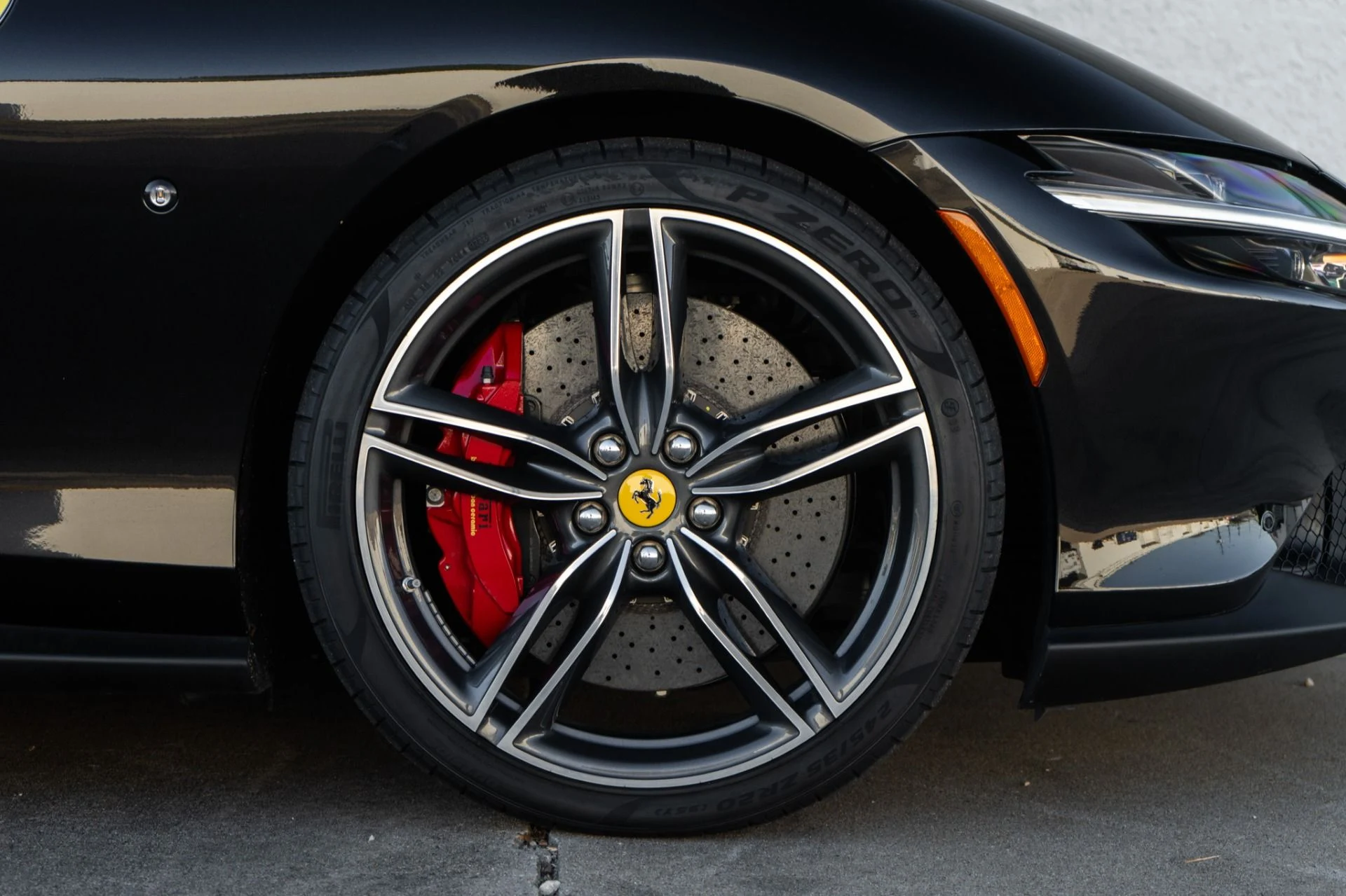 mph031_1340937492_Used_2023_Ferrari_Roma_1772236183_a90ab7b877