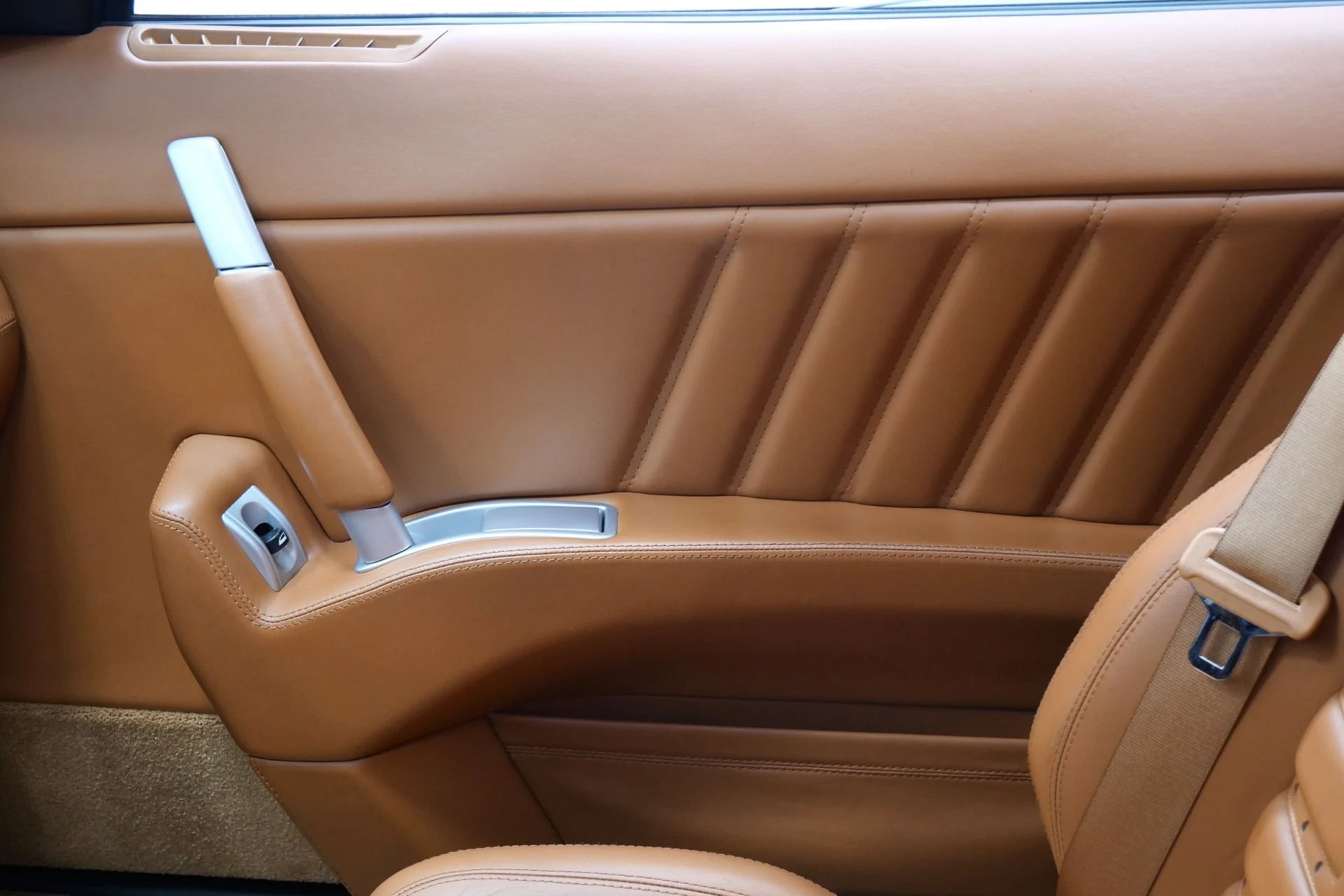 mph031_1341422612_Used_2008_Ferrari_612_Scaglietti_HGT_2_Package_Carbon_Ceramic_Brakes_1772558016_8562bd2497