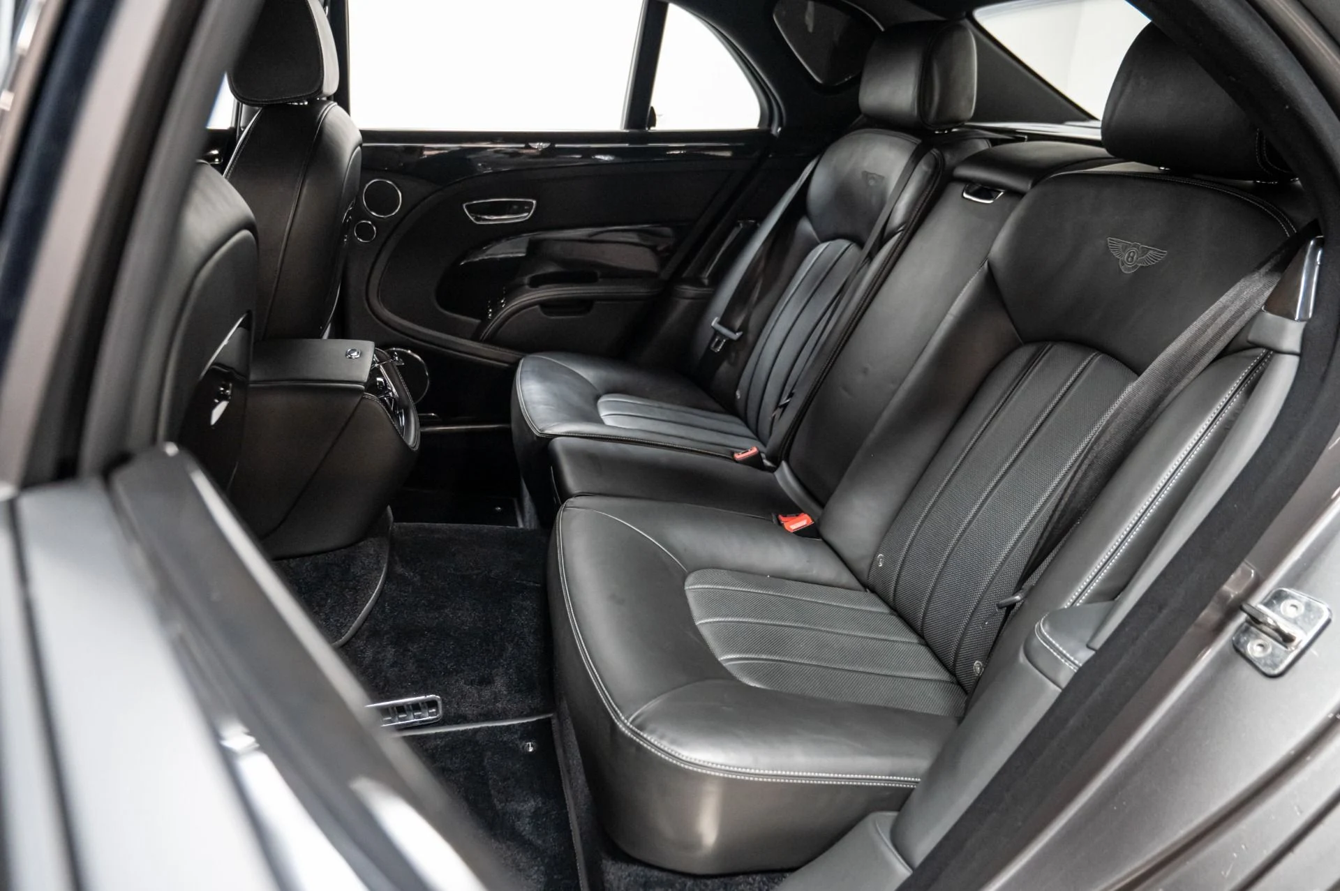 mph031_1353702950_Used_2012_Bentley_Mulsanne_1752678989_ddfe3fef12