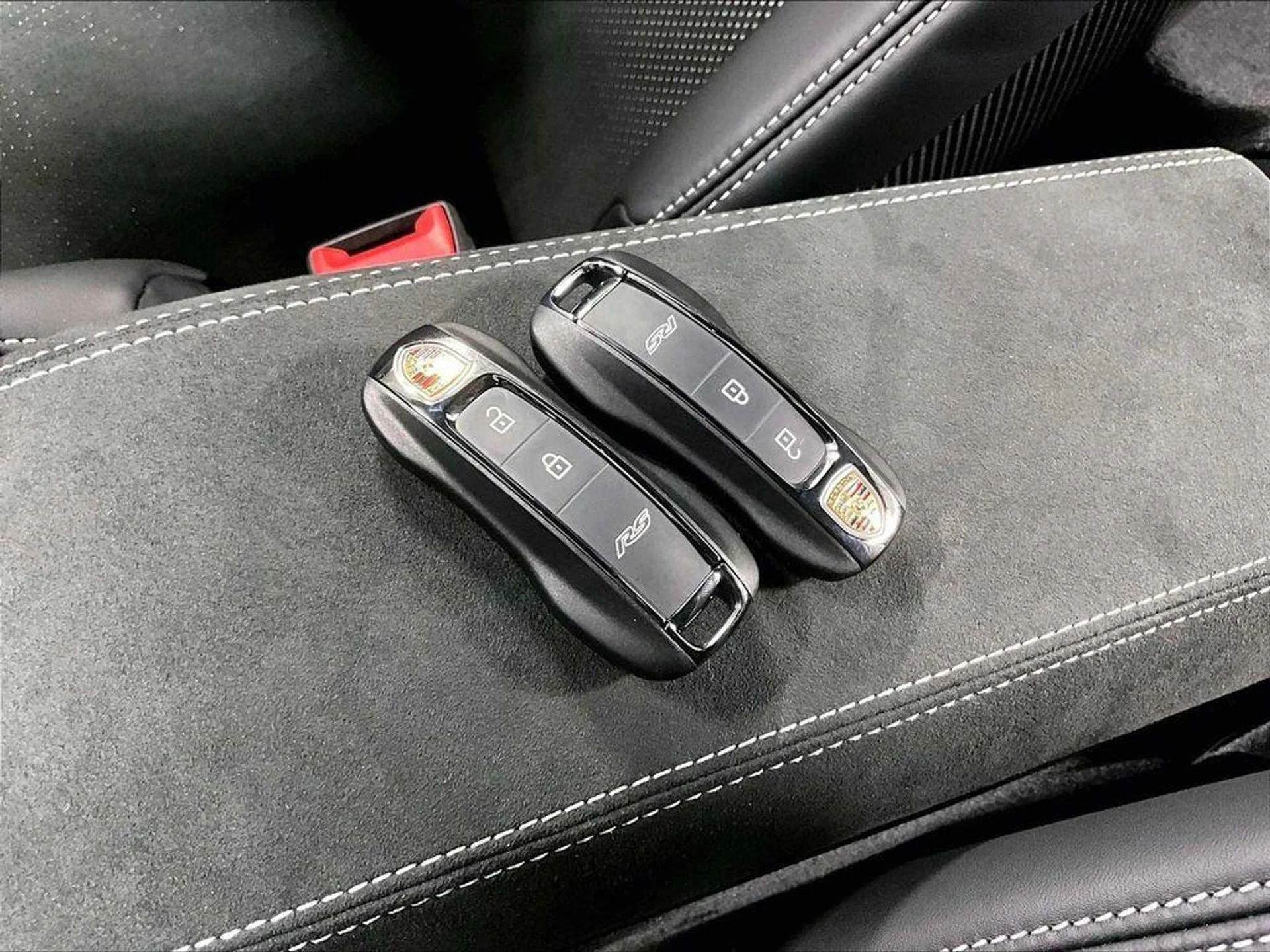 mph031_1355988142_u79_Pp8_Y_Gx0_SGD_8i0h_DZCF_Ld_Sa_Jo_e159638b01