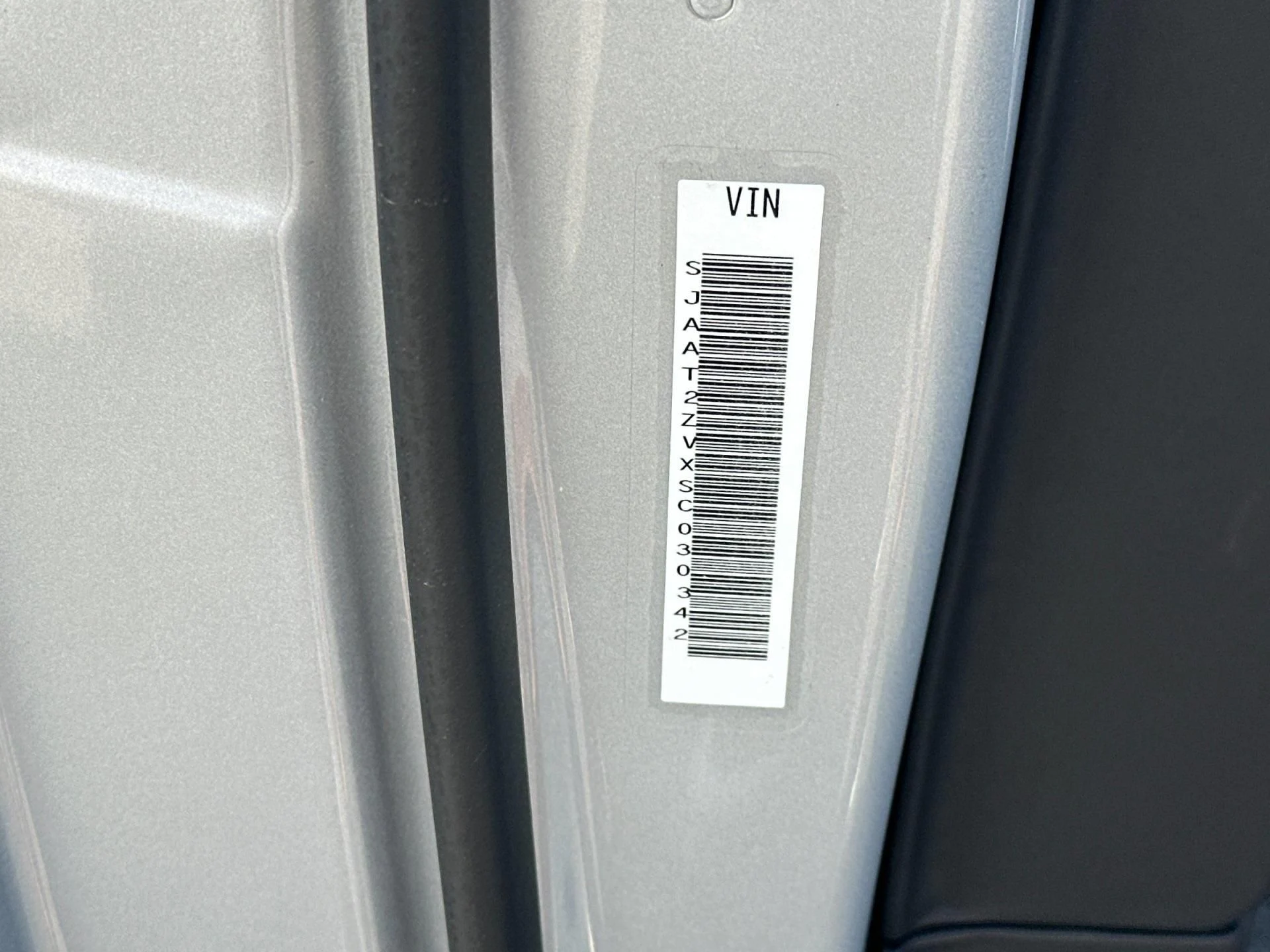 mph031_1360257816_New_2025_Bentley_Bentayga_V8_1755698845_e1719f3418