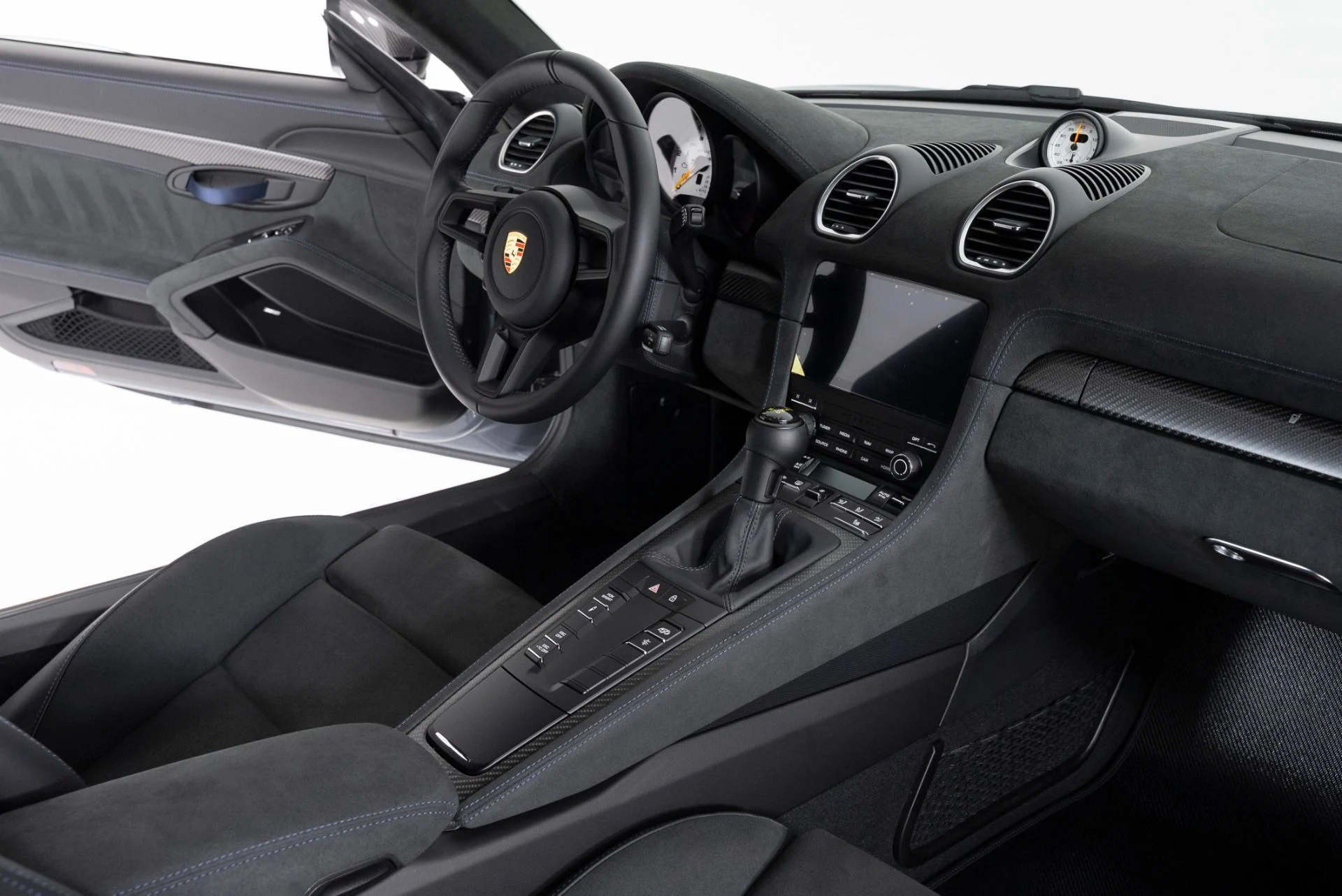 mph031_1364836376_Used_2024_Porsche_718_Cayman_GT_4_RS_1756417623_6b7a391c20