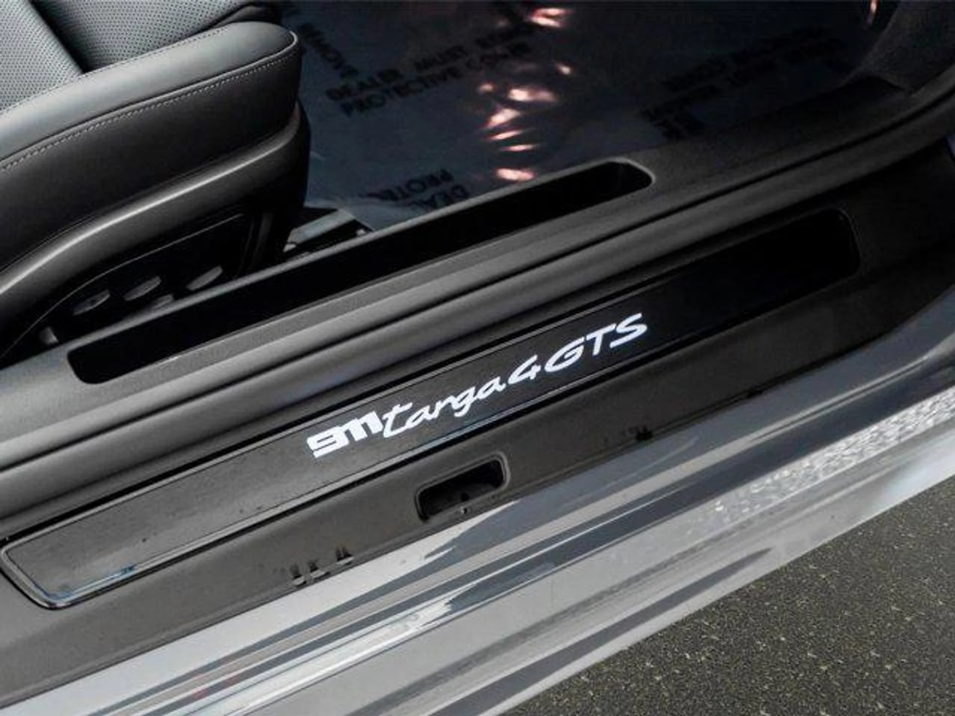 mph031_1378035494_n_P_Dkg_G_Nm_T_Ju_Lo_Xm6_K_Lagv91_Wt_EQ_49cdf1edb4