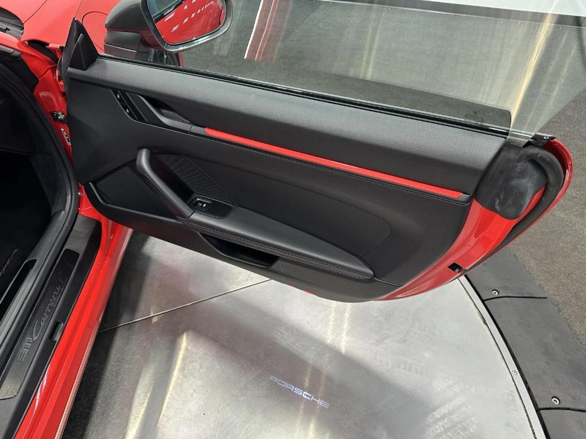 mph031_138950827_Lx_C_Q_6_L_In_C_MJRY_Sr_Q8a_H_Rj_ZVE_ce7d80b195