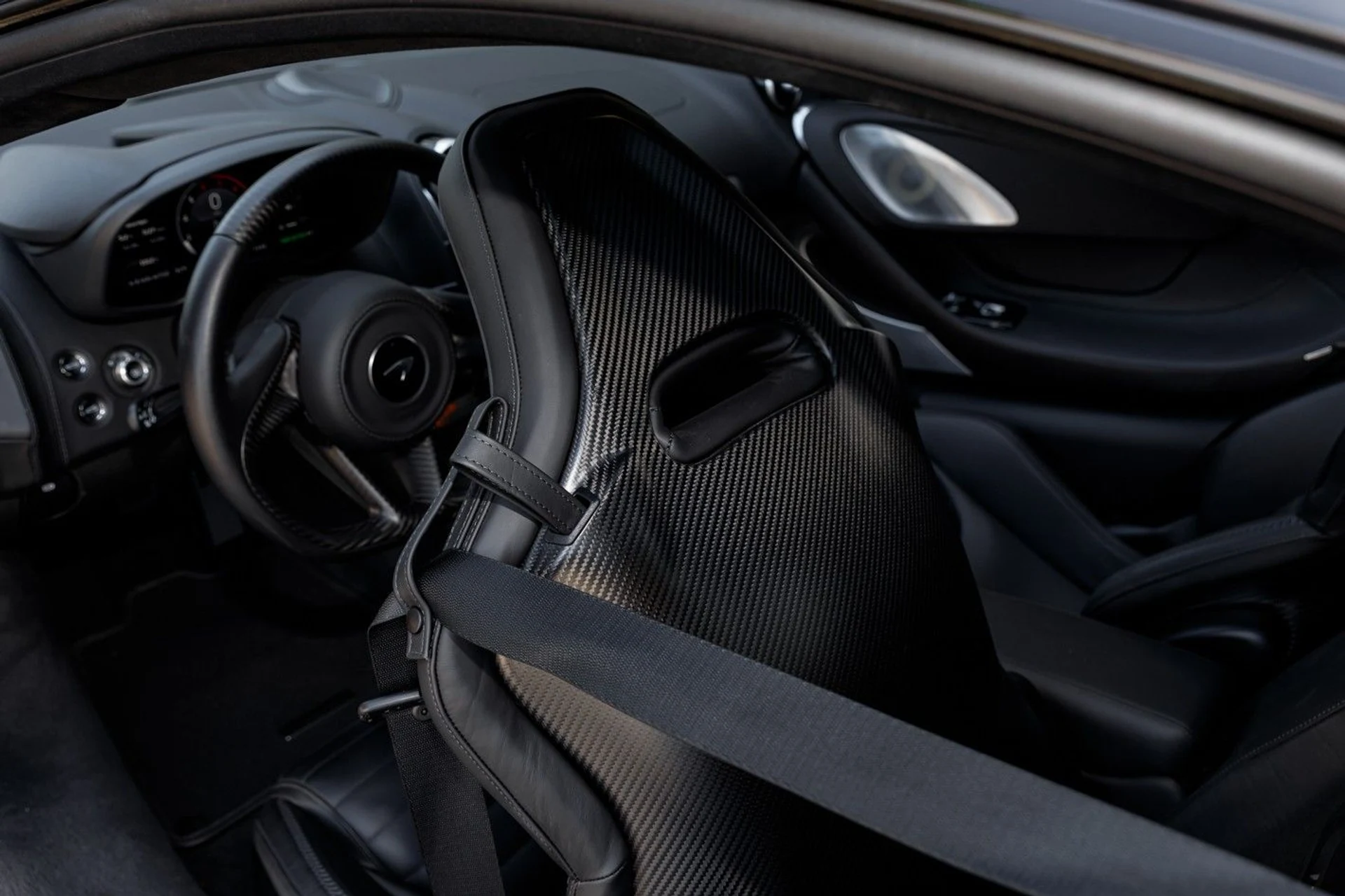 mph031_1394404666_466_p32_l_6fb4fc4336