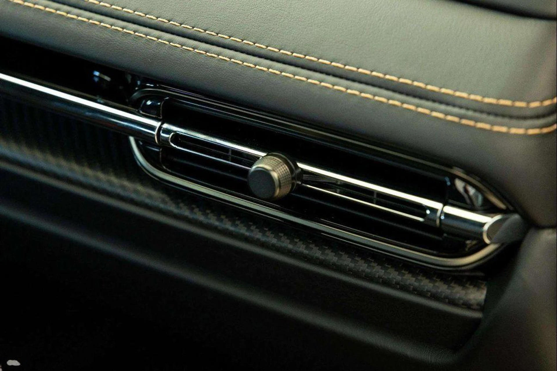 mph031_1397756219_C3v8r_Uk6ub_KA_Igp_Ibm5_Myd_R8_22106aebc8