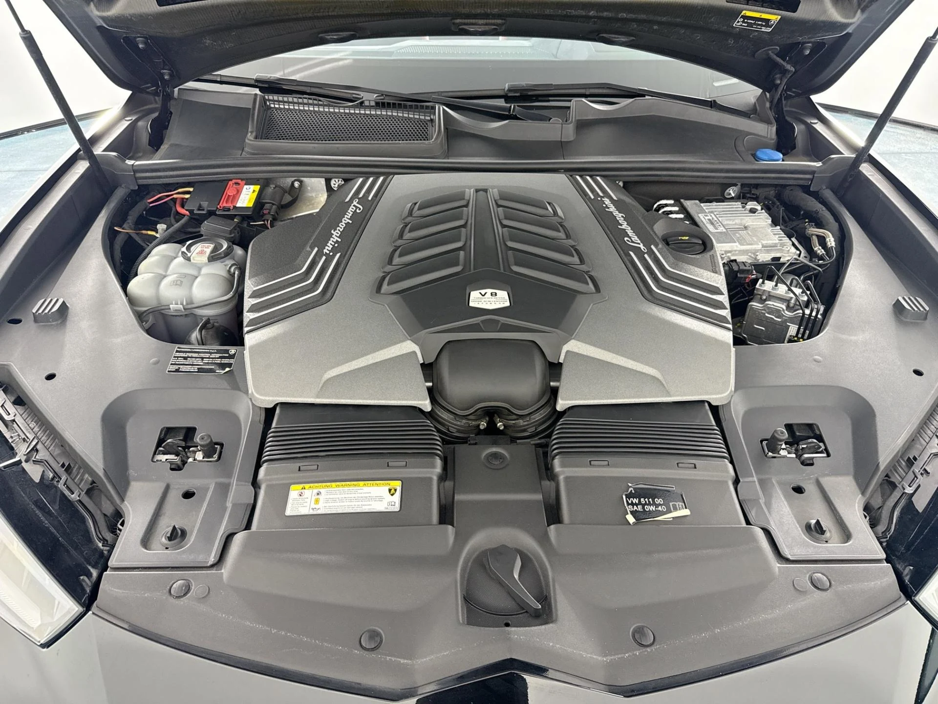 mph031_140370243_Used_2023_Lamborghini_Urus_Performante_1783708236_1df3706c30