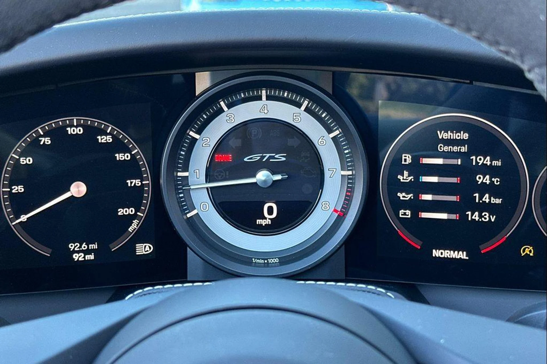 mph031_140415144_b_OGLRO_0_F_Fw2_UVP_5_Dw2sh_So4ylc_627169e64b